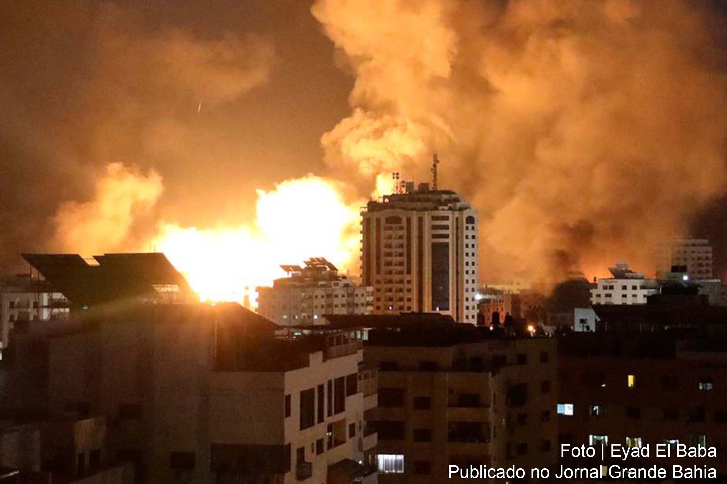 : O secretário-geral da ONU condena veementemente o ataque que vitimou centenas de civis em Gaza.