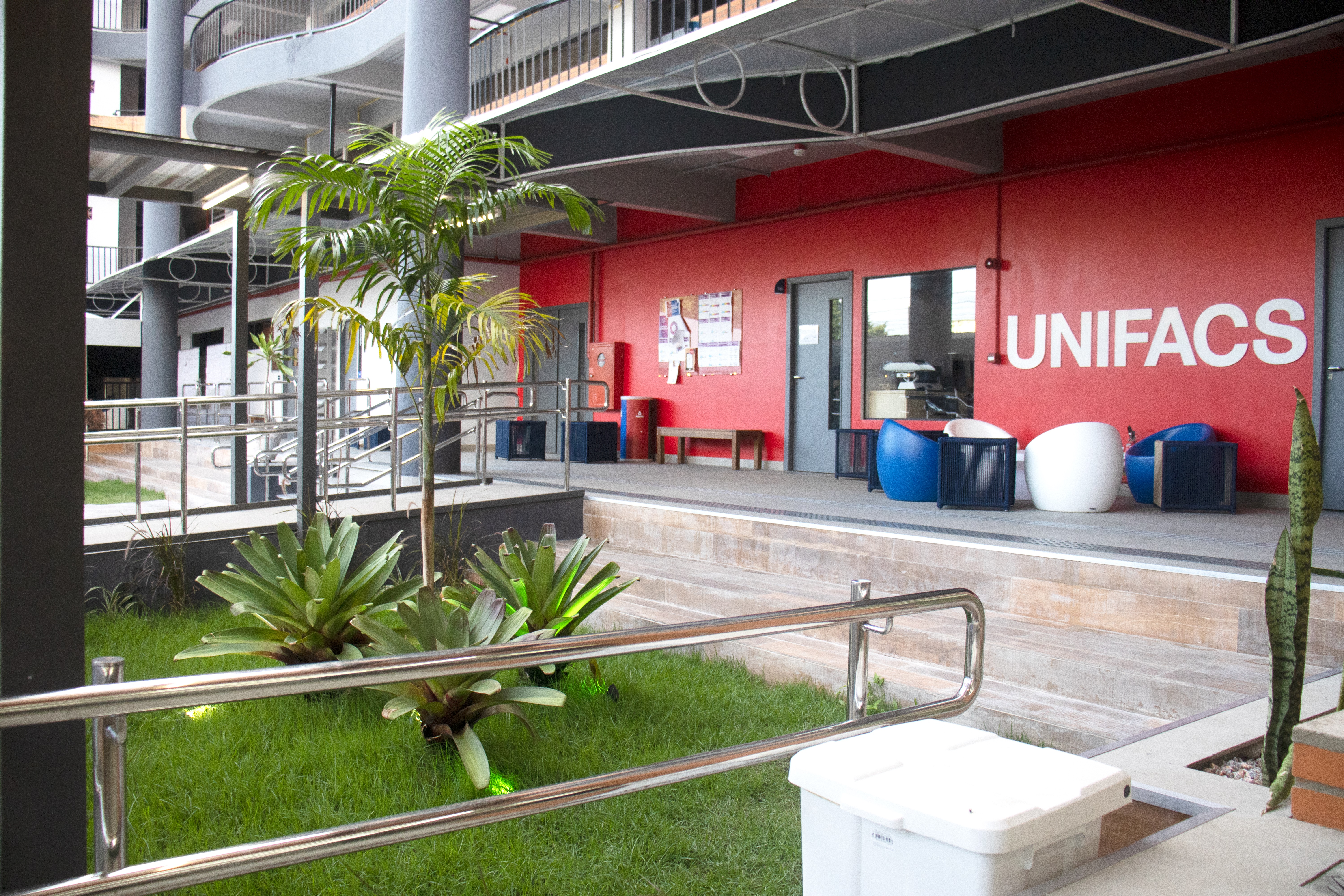 Avaliação com nota 5 destaca a qualidade do programa de ensino. (Foto: Divulgação)