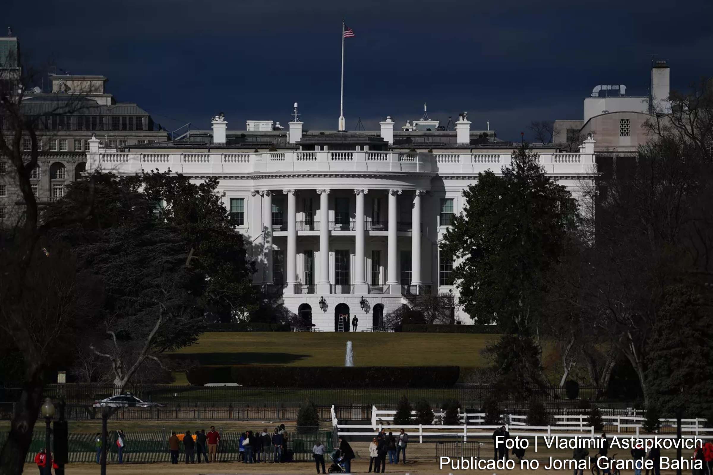 Johnson ressaltou que os planos americanos são ilusórios e ineficazes, não só na Ucrânia, como também no Oriente Médio.