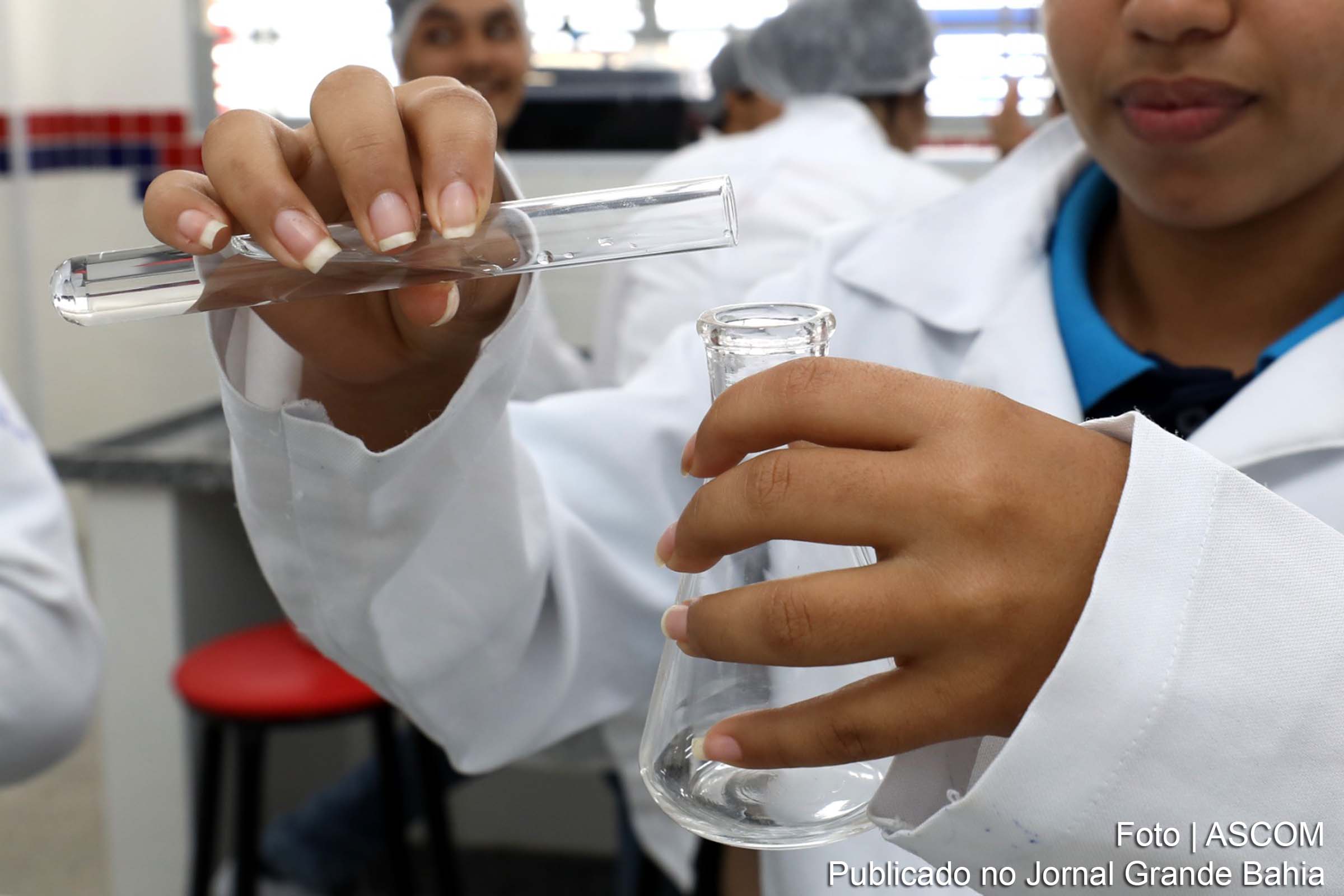 Sete escolas estaduais da Bahia são reconhecidas por iniciativas de pesquisa e empreendedorismo.