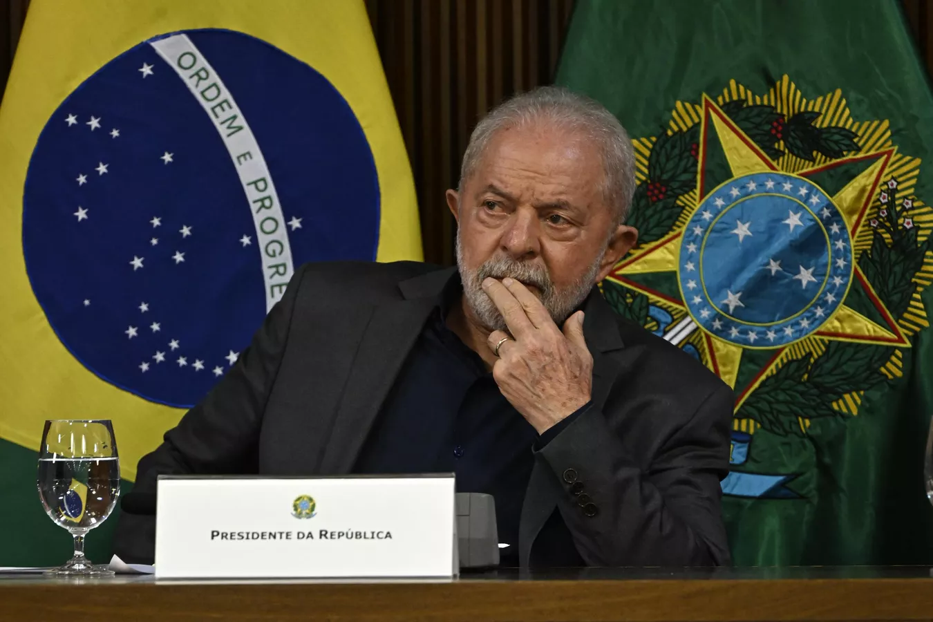 A medida visa atender às demandas de parlamentares e fortalecer a base de apoio no Congresso. (Foto: Andrew Caballero-Reynold/AFP)