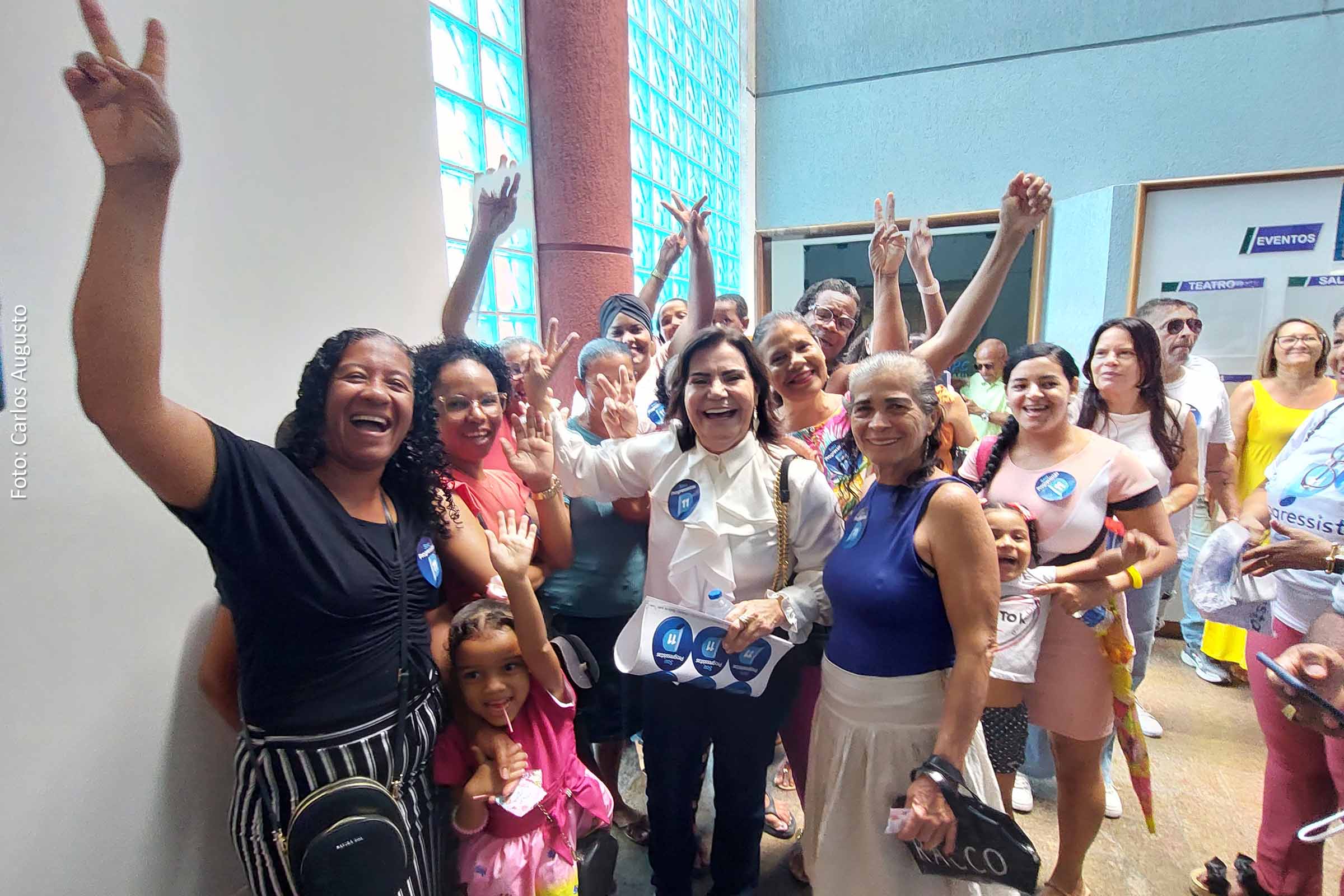 A vereadora e presidente da Câmara Municipal de Feira de Santana, Eremita Mota, expressa felicidade com a indicação do filho Yuri Guimarães como presidente do PP municipal. Ele destacou que foi o primeiro partido no qual foi eleita.