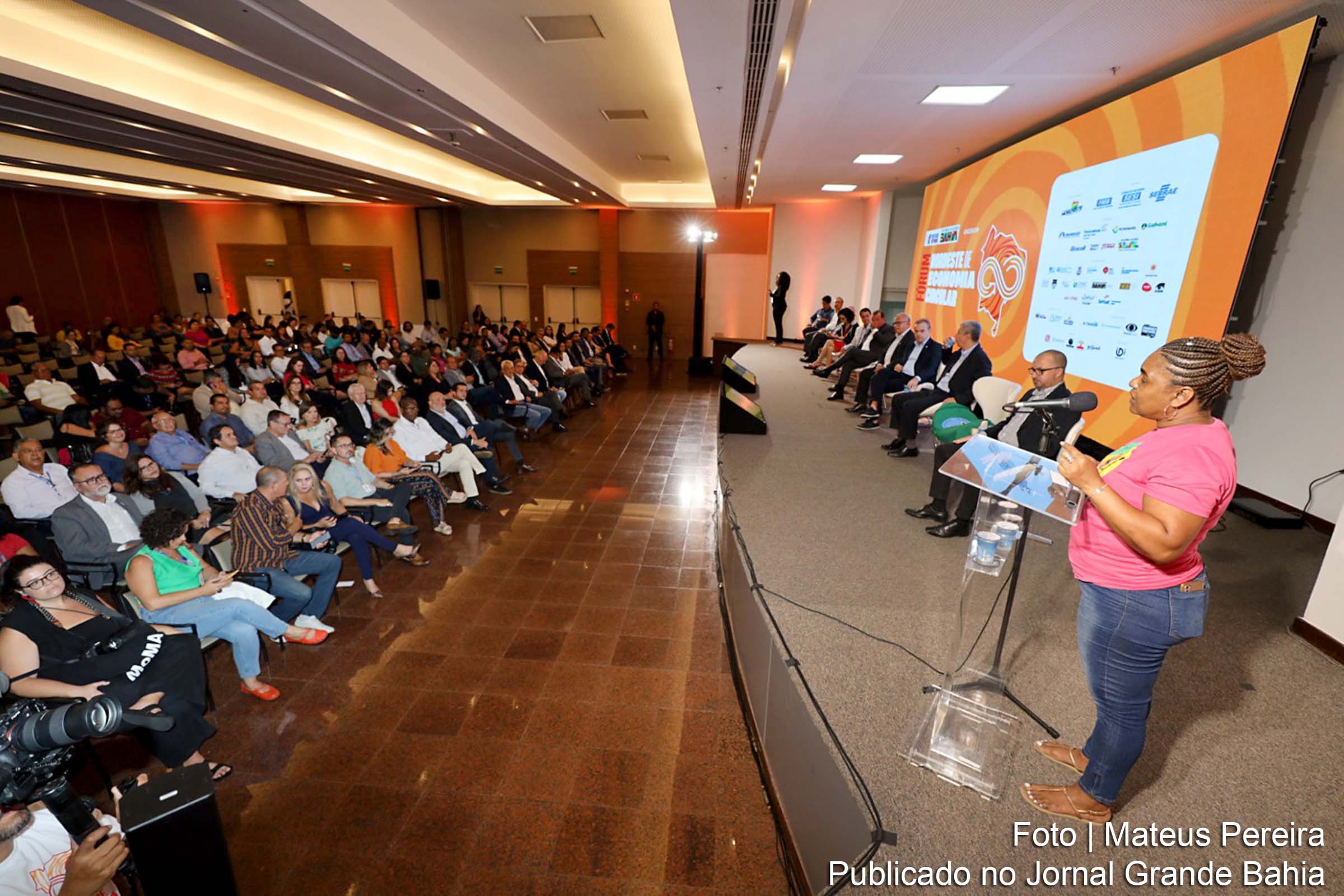 Salvador recebe especialistas nacionais e internacionais para discutir estratégias e práticas relacionadas à gestão de resíduos sólidos no I Fórum Nordeste de Economia Circular.