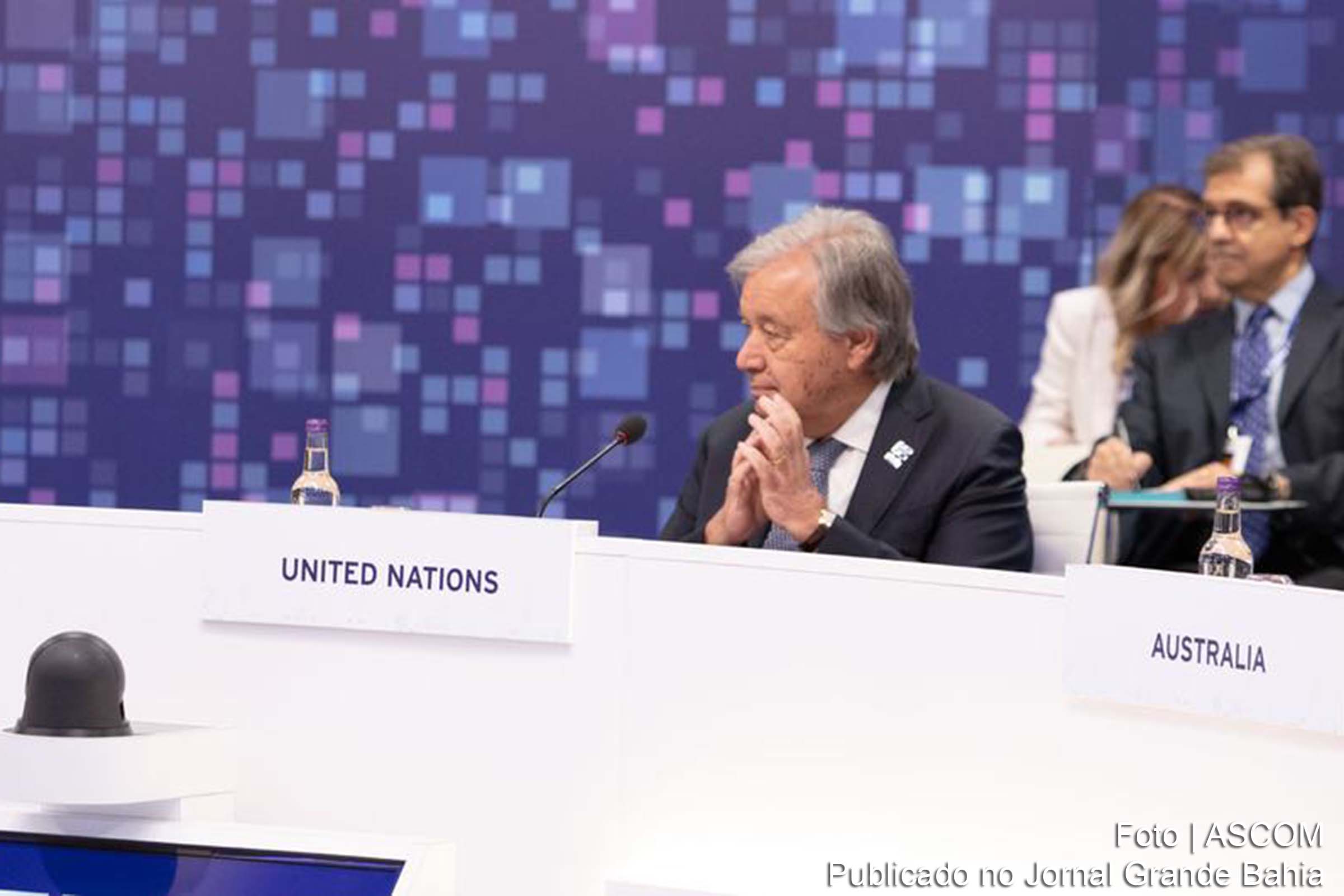 António Guterres, secretário-geral das Nações Unidas, participa de uma cúpula sobre segurança da IA realizada em Londres, Reino Unido.
