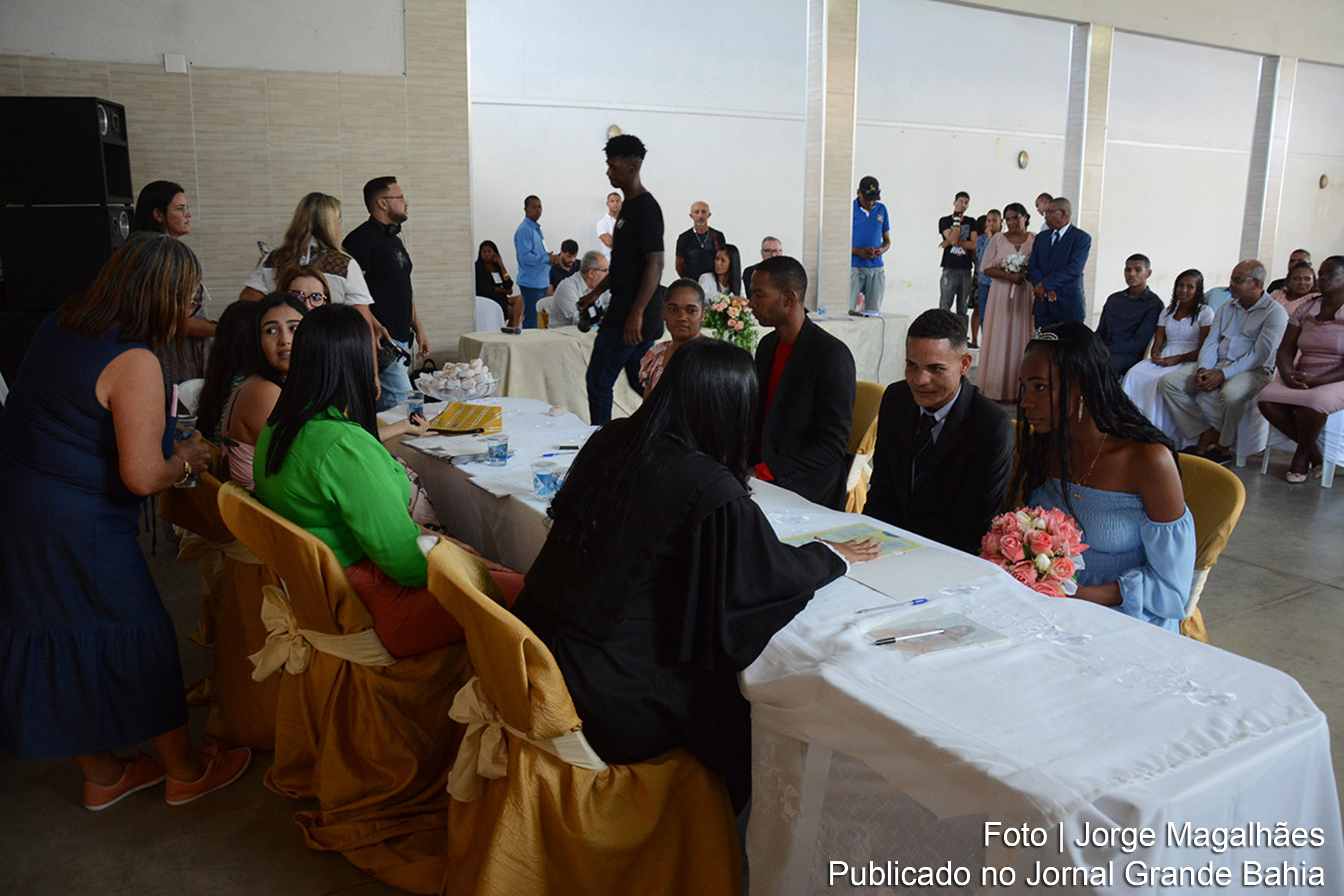 Projeto Família Cidadã realiza a 22ª edição do Casamento Coletivo, promovendo a oficialização de uniões em grande evento no SESI.