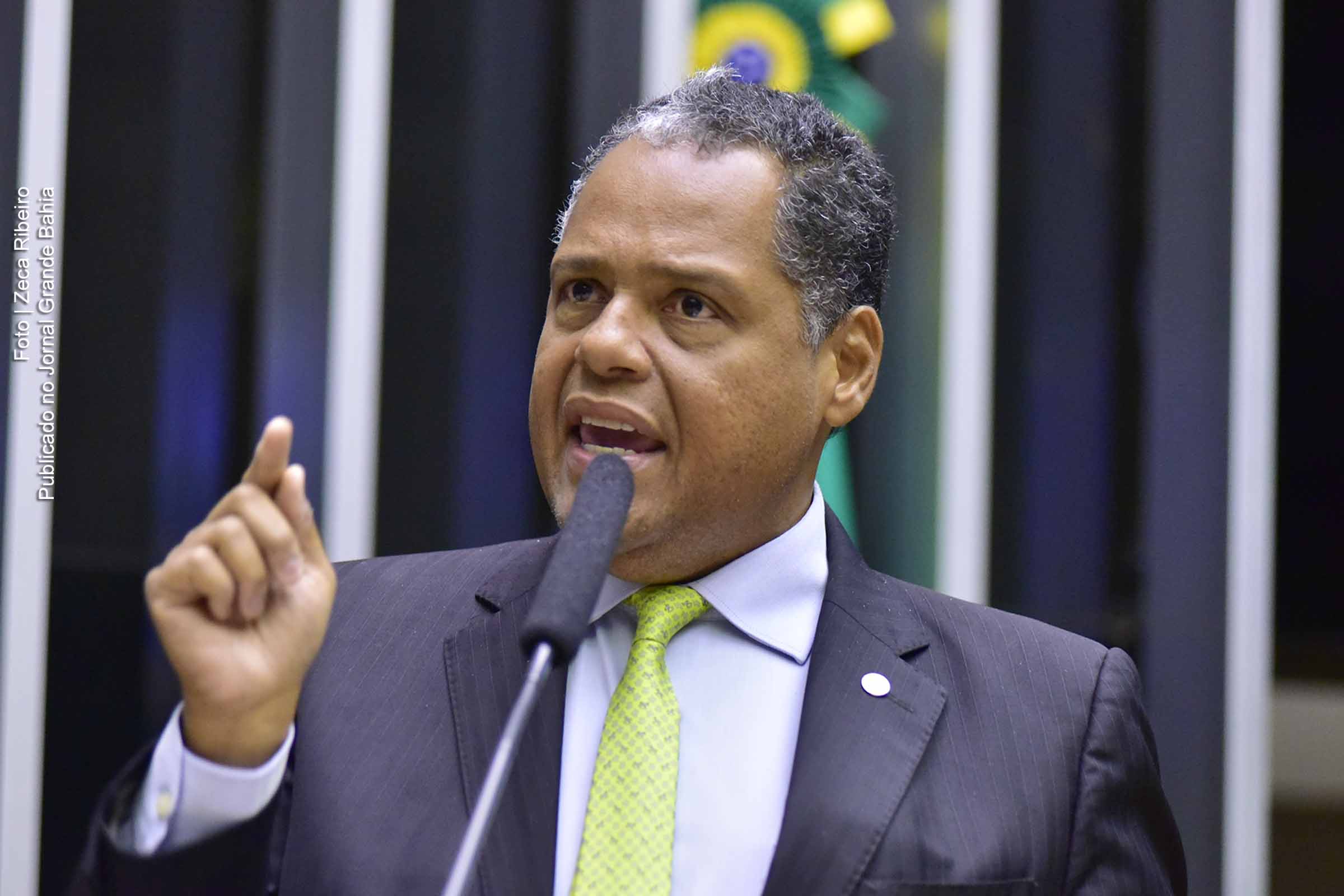 Projeto de Resolução da Câmara dos Deputados que estabelece a bancada negra recebe aprovação unânime, abrindo caminho para representatividade no legislativo, diz deputado Antonio Brito. 