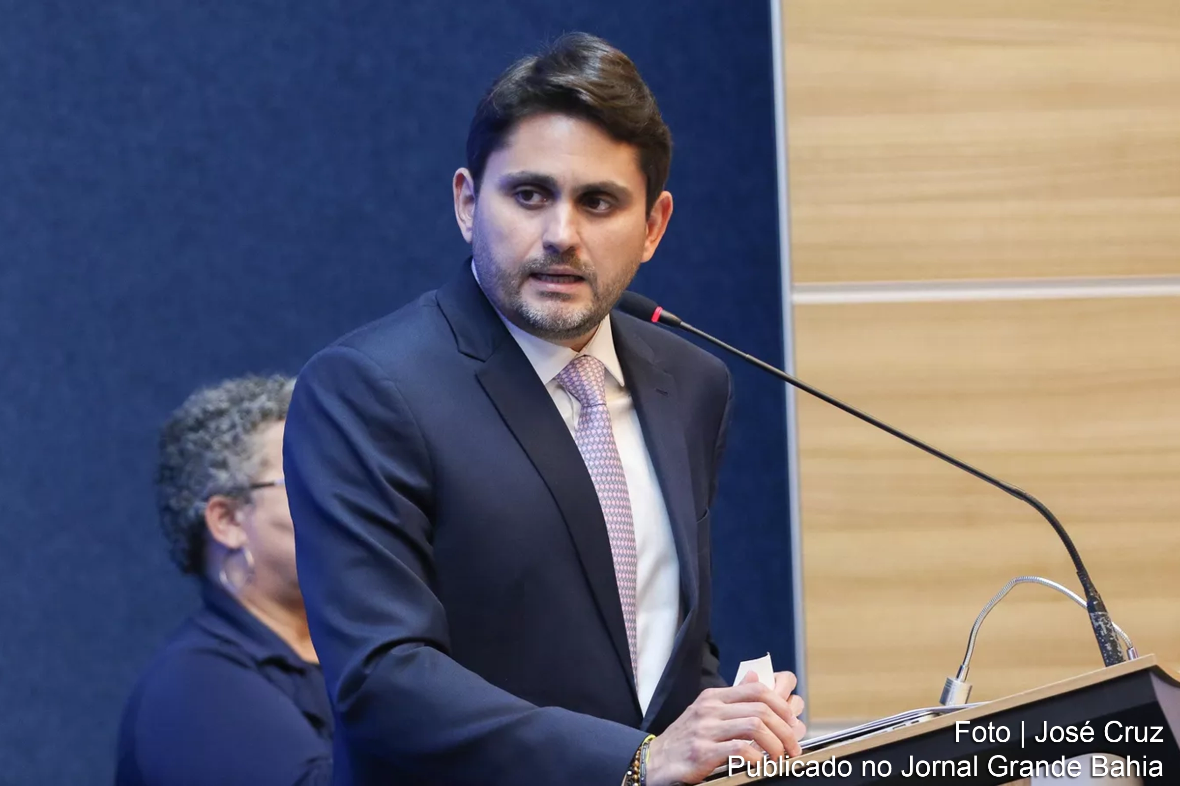 Juscelino Filho, ministro das Comunicações.