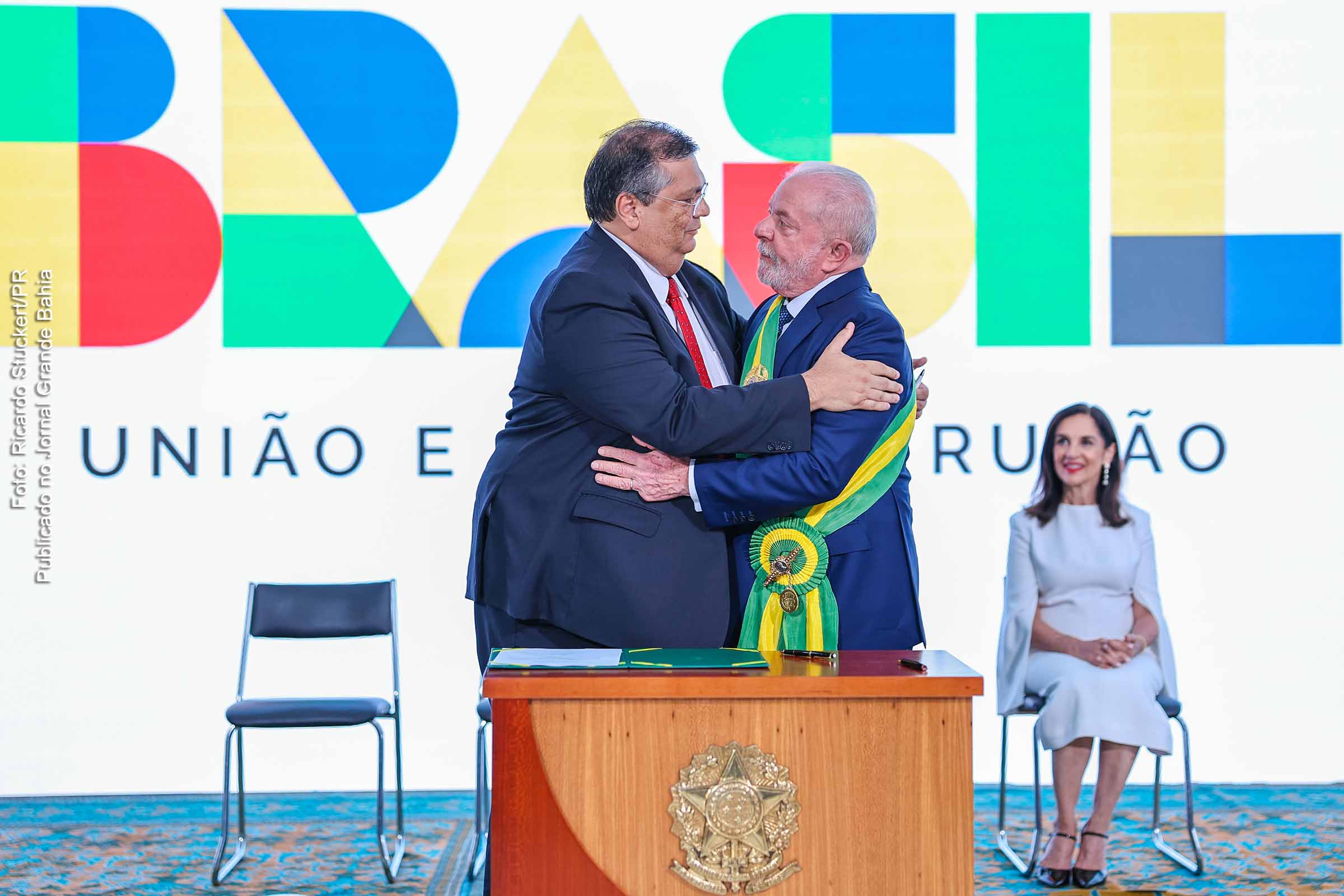 Presidente Lula anuncia indicações estratégicas: Flávio Dino para o STF e Paulo Gonet para a PGR