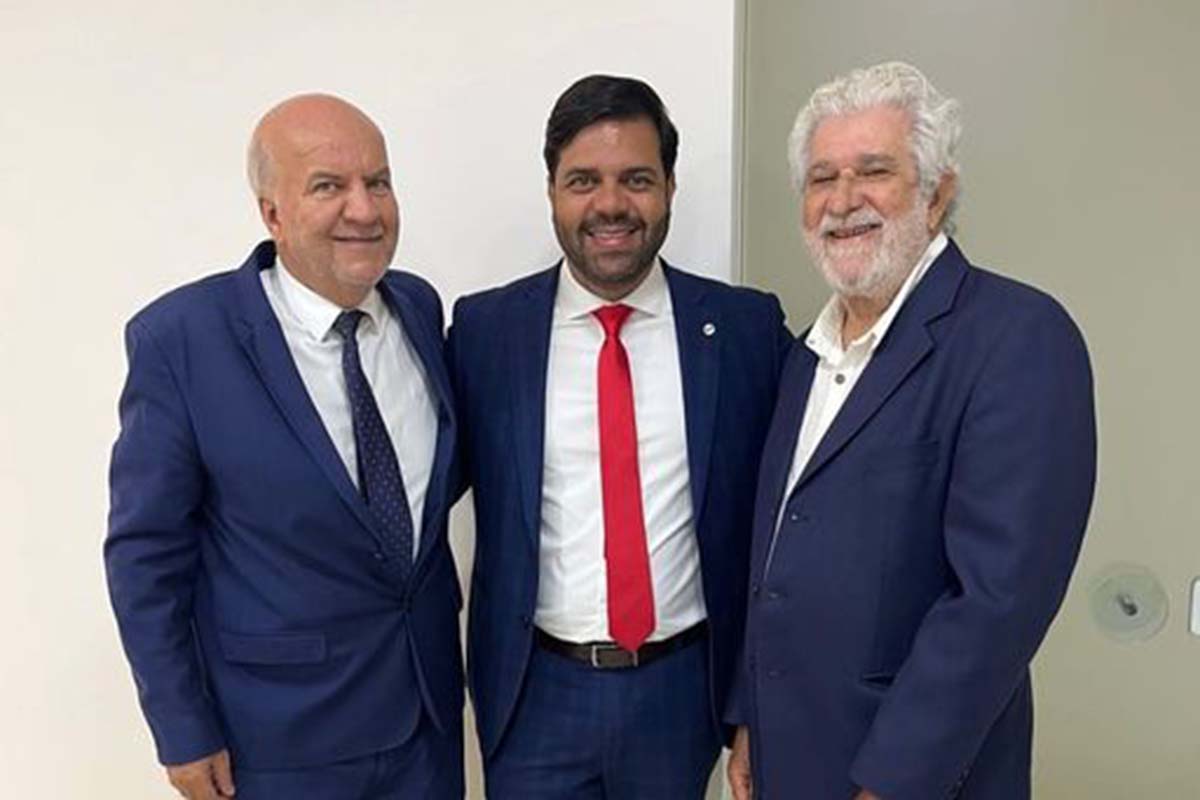 Três figuras expressivas da advocacia e foram presidentes da OAB Feira de Santana, Pedro Mascarenhas, Raphael Pitombo e Celso Pereira.