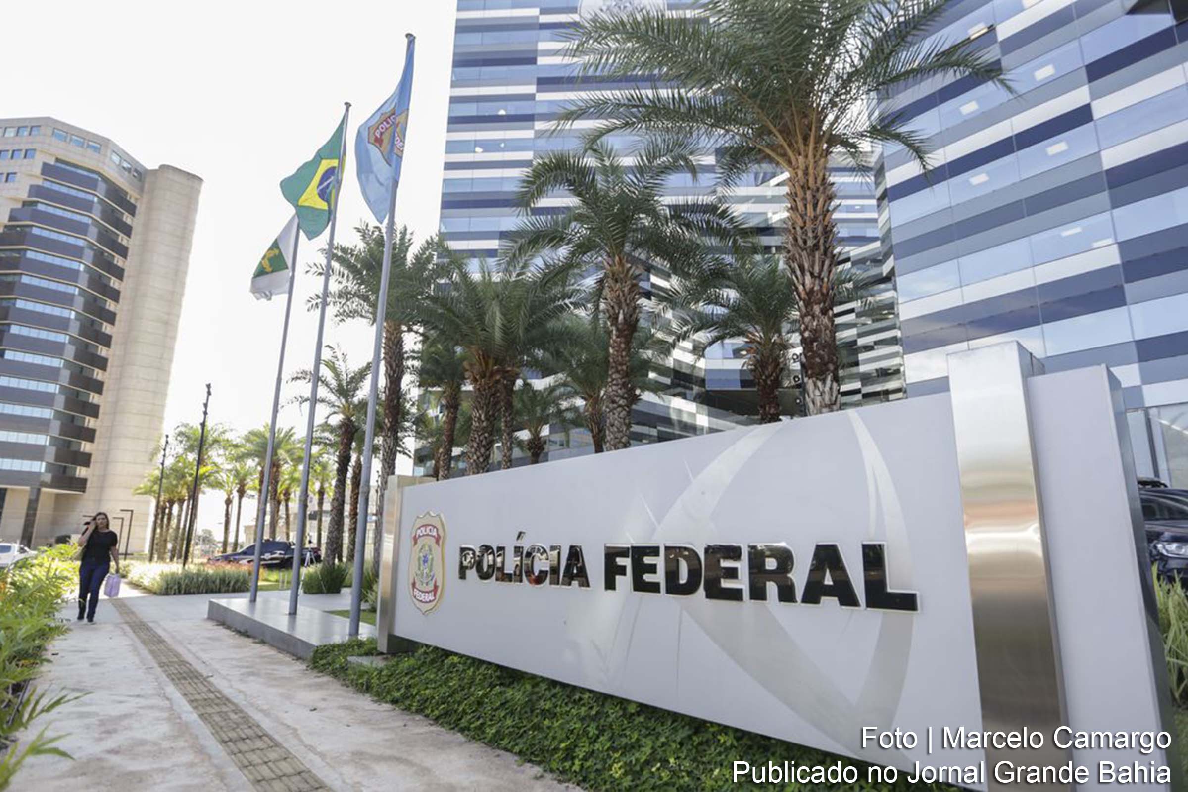 Taillon Barbosa e seu pai Dalmir Barbosa, líderes de milícia em Rio das Pedras, foram presos pela Polícia Federal.