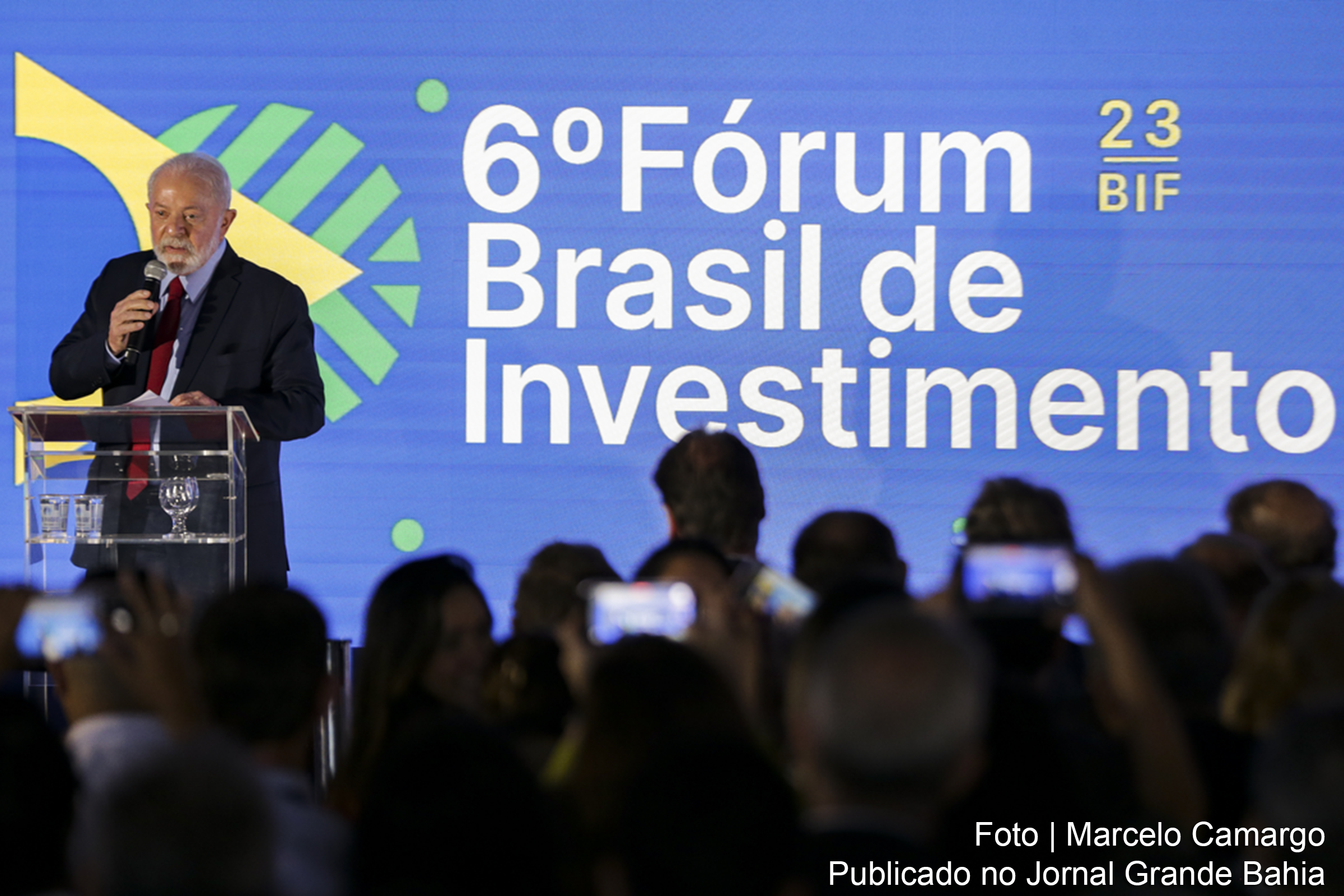 Em discurso no Palácio do Itamaraty, presidente Lula destaca a importância do Estado como indutor do desenvolvimento e promete estabilidade política, fiscal e jurídica para investimentos.