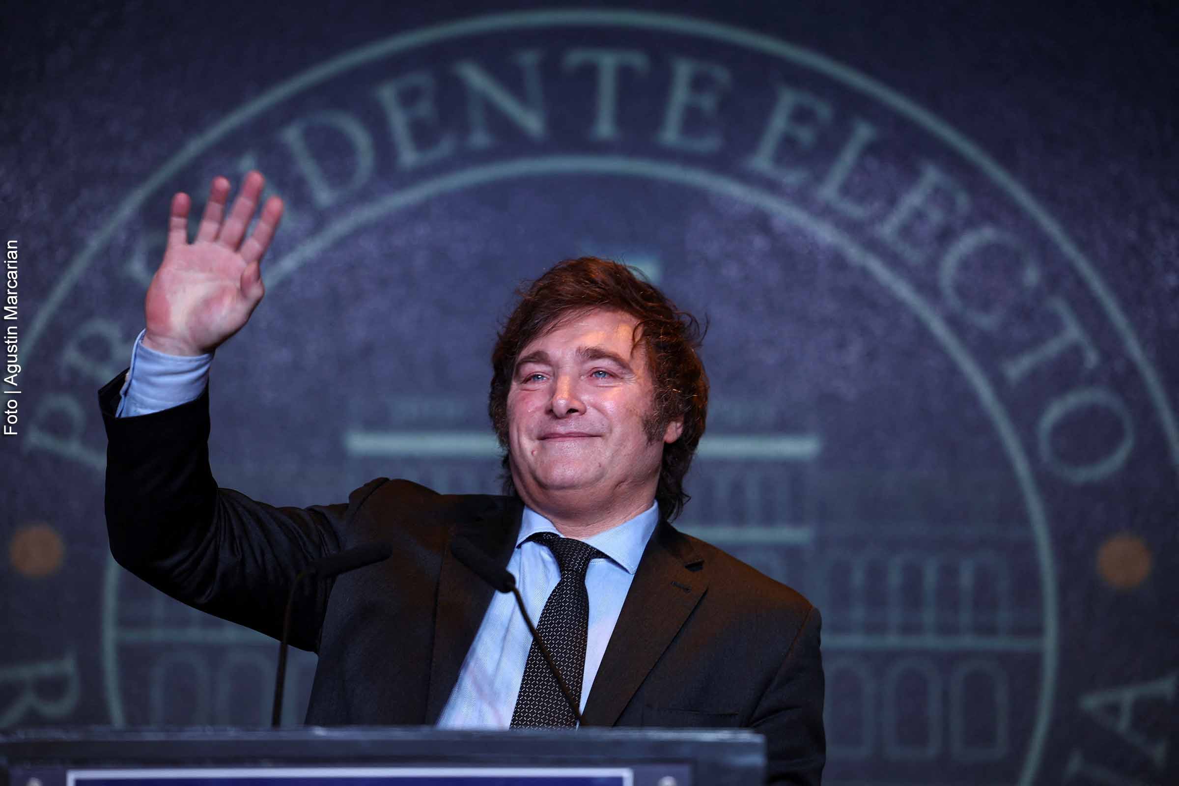 Ultradireitista Javier Milei é eleito presidente da Argentina