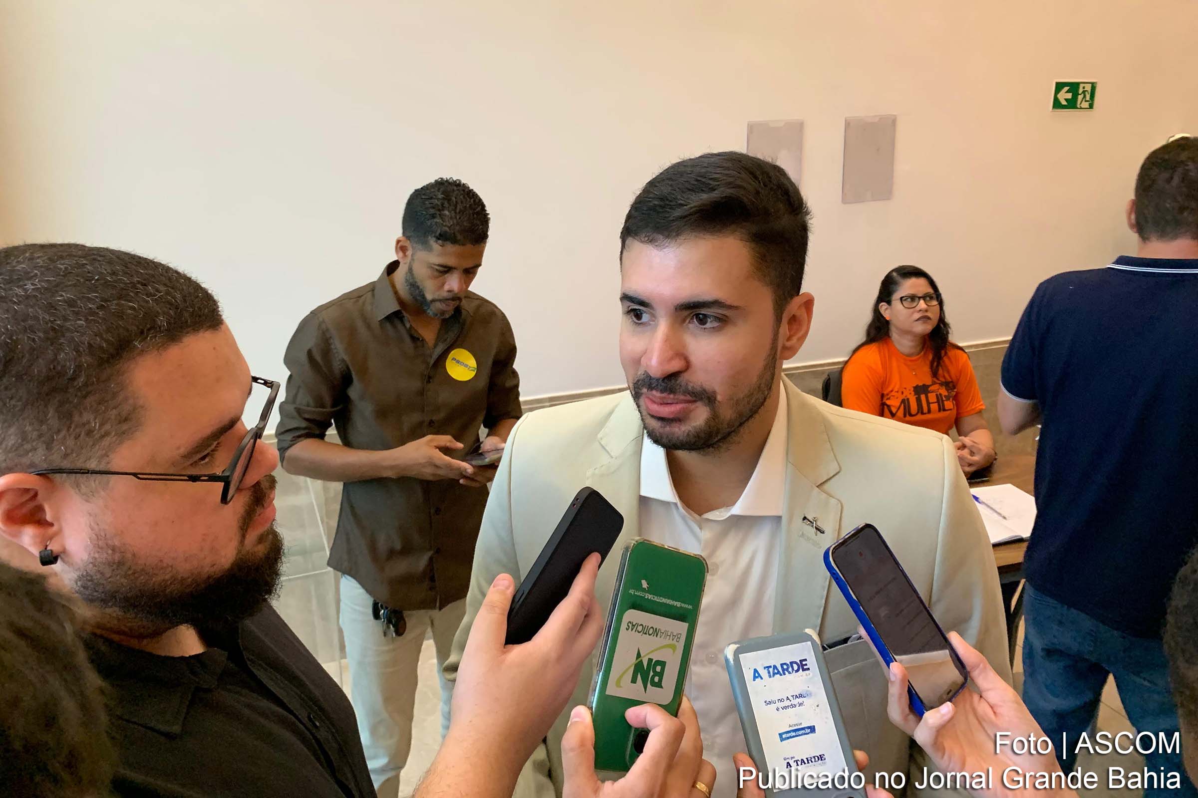 Deputado Jordávio Ramos pede intervenção do ministro da Educação para reverter a diminuição de vagas e suspensão de cursos na Univasf.