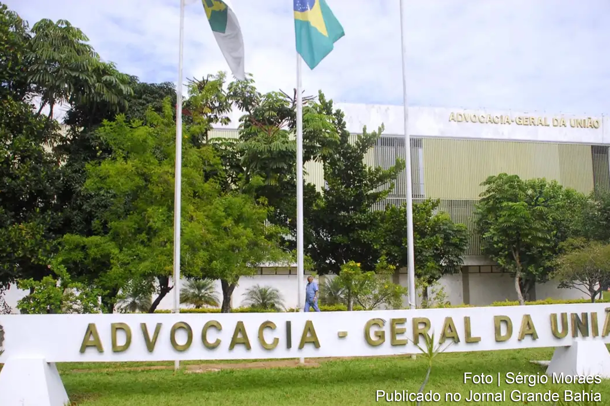 Ação da AGU busca ressarcimento de R$ 3,5 milhões de militares condenados por mortes em Operação de GLO