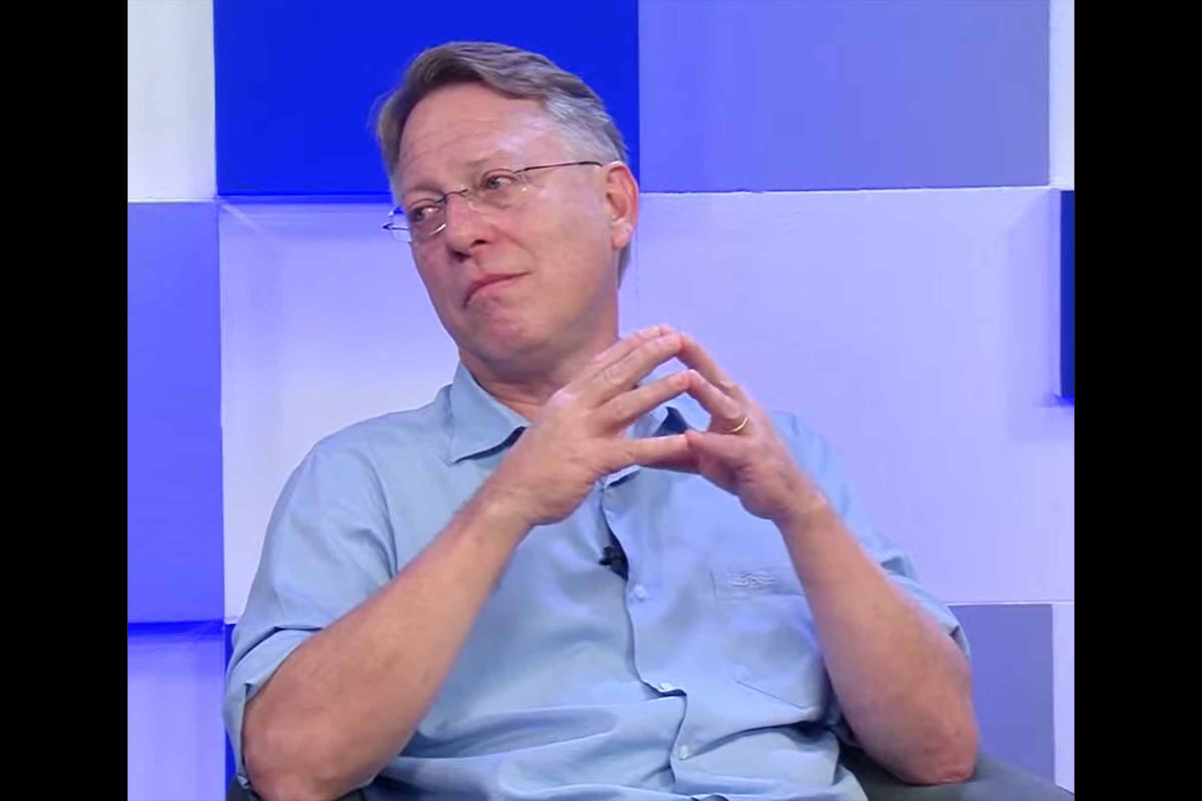 Economista Marcos Lisboa alerta para desafios imediatos na área fiscal e permanência de gastos em longo prazo com aumentos de salários e aposentadorias de servidores