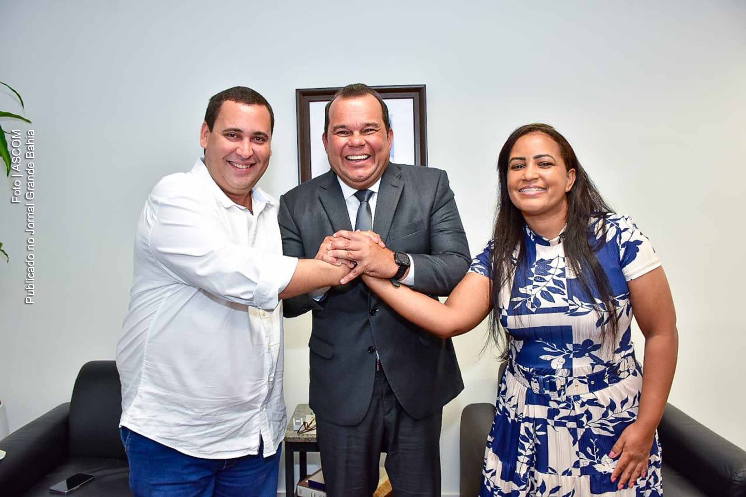 Éden Valadares, presidente do PT Bahia; Geraldo Júnior, vice governador e candidato à prefeito, e Cema Moura, líder do PT Salvador, discutem propostas para construção de plano de governo para a capital da Bahia.