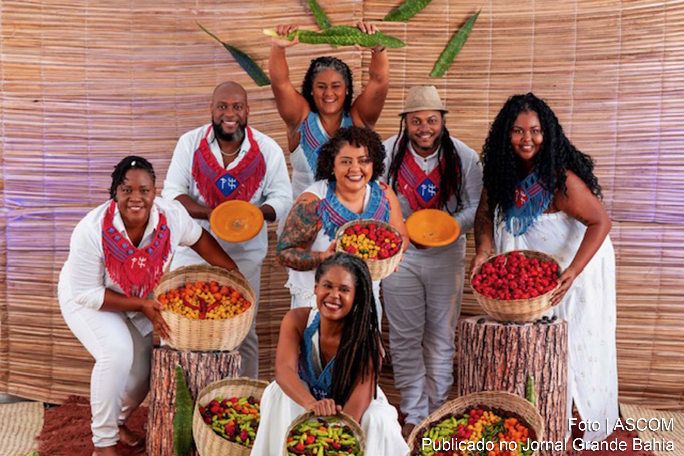 O Samba pra Rua transforma Salvador com música, feijoada e resistência, destacando a riqueza cultural do samba baiano.