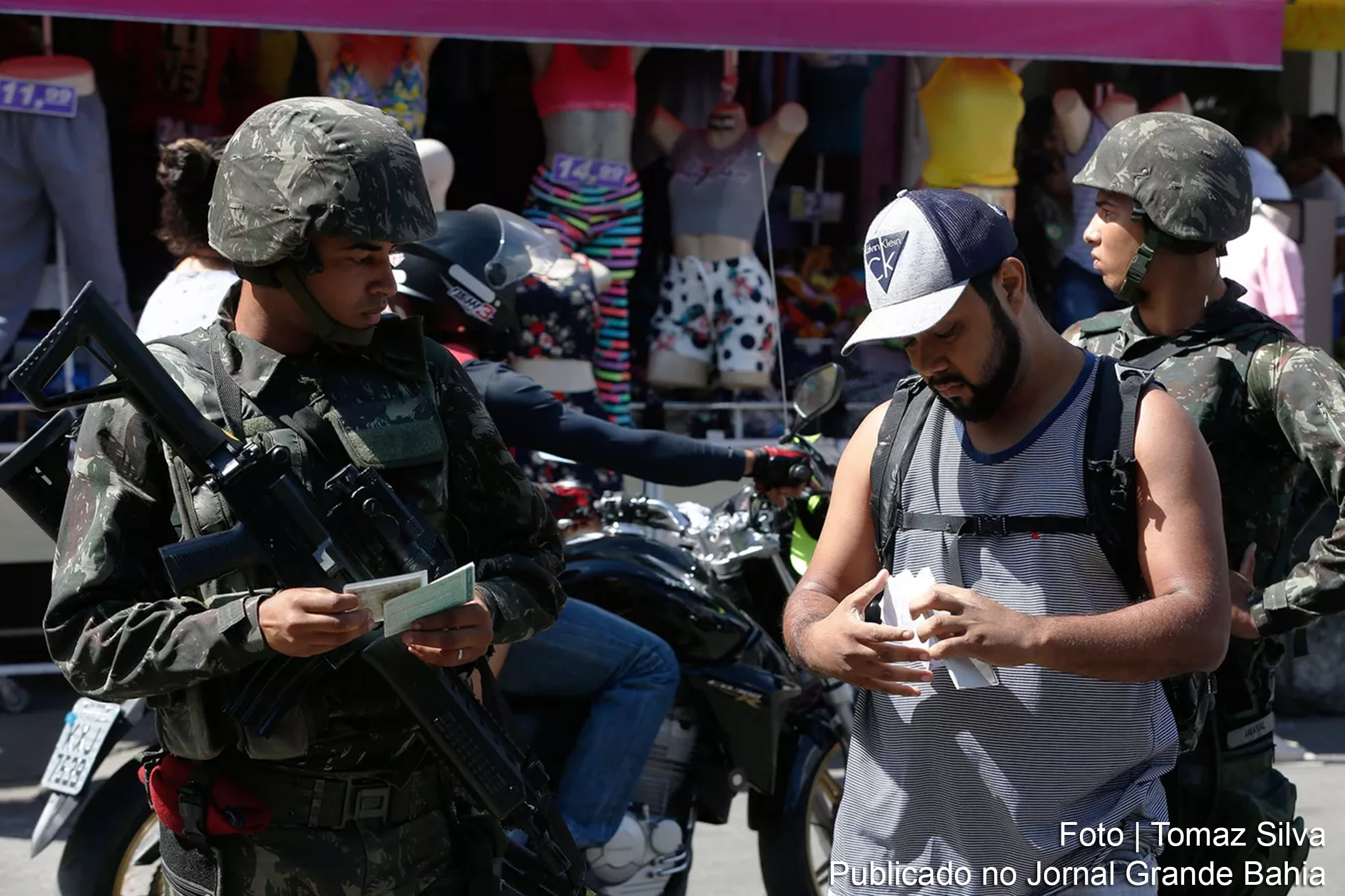 Recentemente, analistas apontam que Forças Armadas da região agem mais como polícia e menos para embates externos, levantando questões sobre a alocação de recursos.