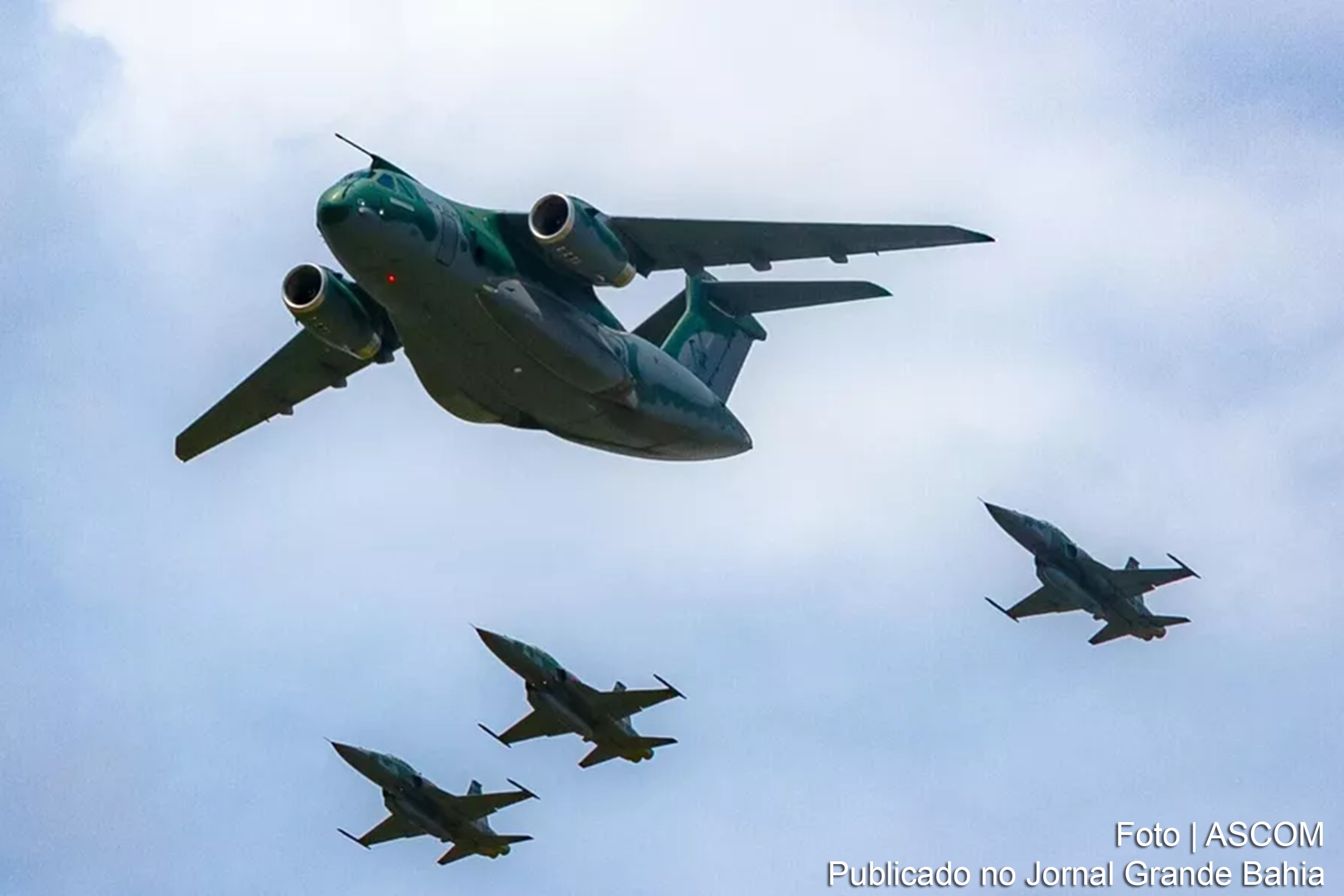 BNDES financia exportação de 39 aeronaves da Embraer, impulsionando a indústria aeroespacial brasileira