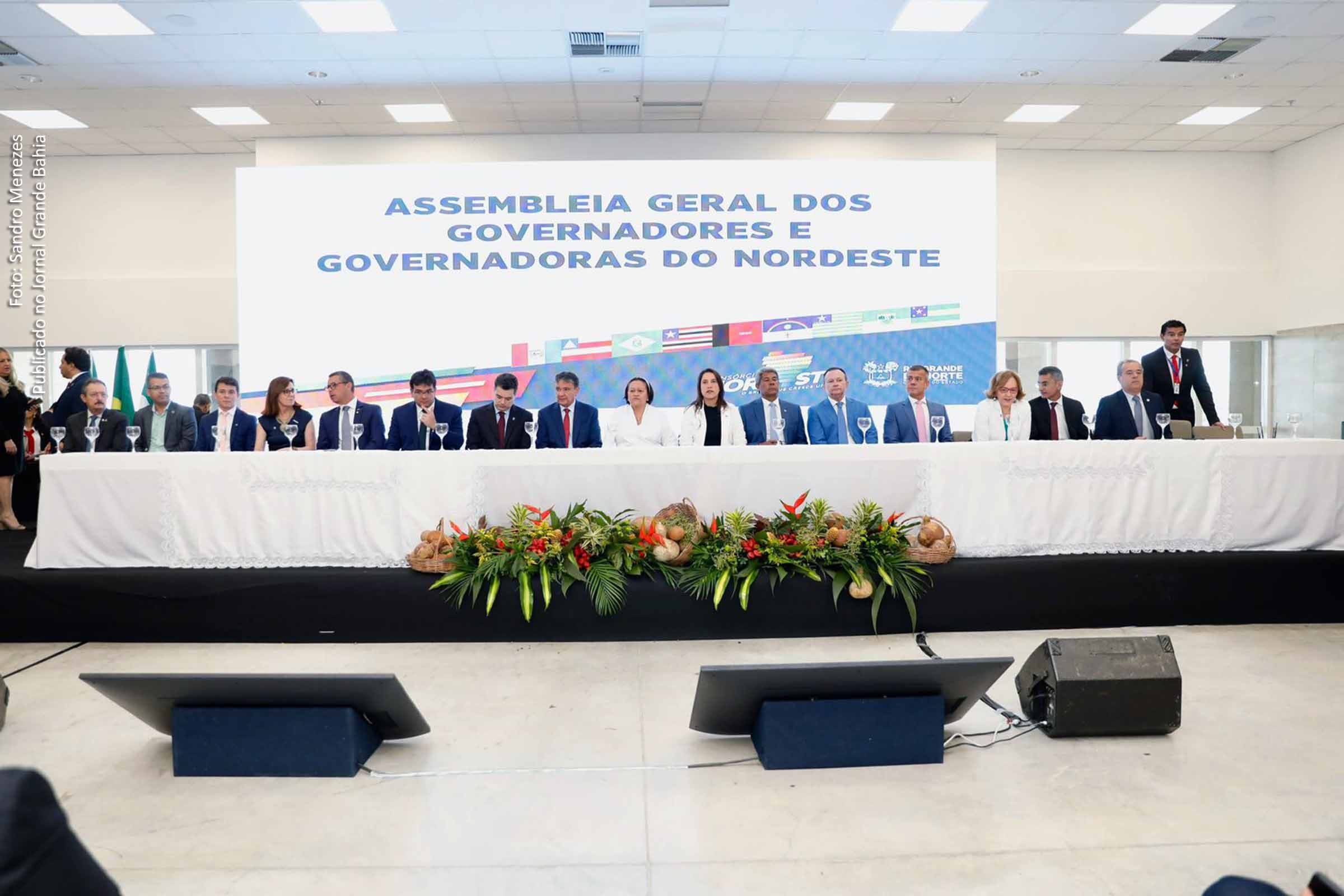 Governadora Fátima Bezerra assume a presidência do Consórcio Nordeste; Jerônimo Rodrigues participa de ato em Natal