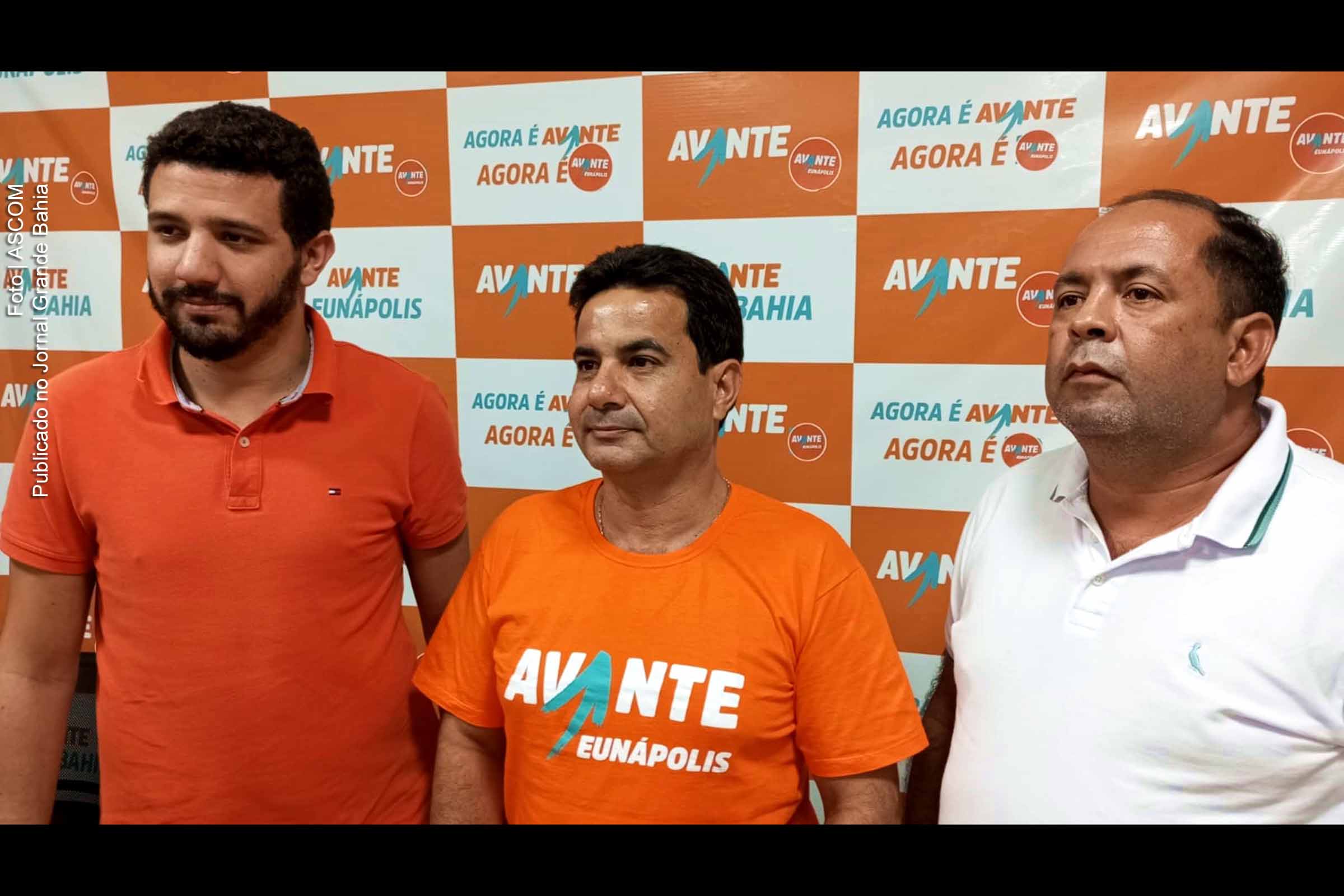 O empresário Kaká Resolve é apresentado como pré-candidato à prefeitura de Eunápolis em coletiva com a presença do deputado federal Neto Carletto e líderes locais.