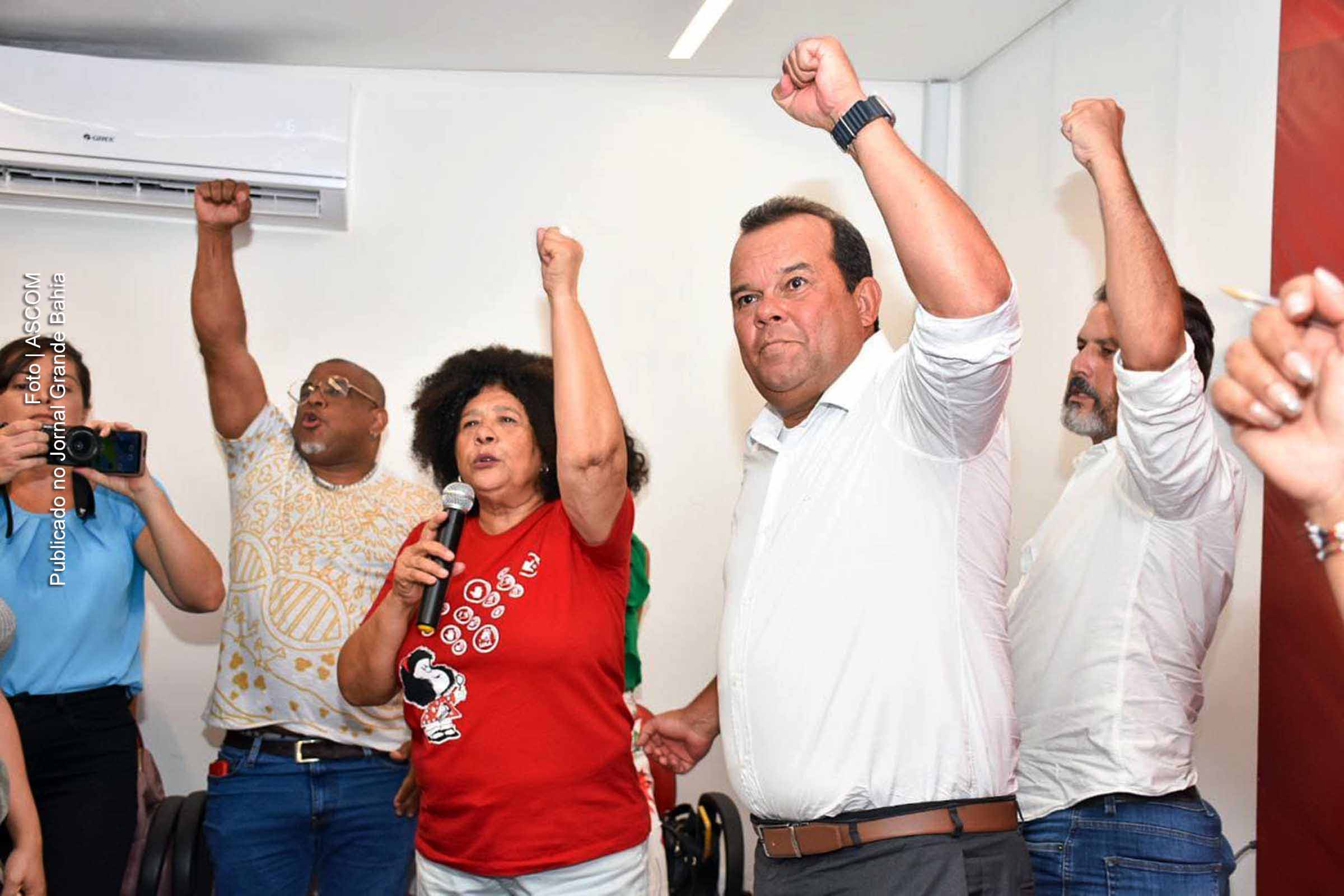 Em reunião do Diretório Municipal, o Partido dos Trabalhadores de Salvador homologou apoio à pré-candidatura do vice-governador Geraldo Júnior (MDB) à prefeito de Salvador, reconhecendo decisão do Conselho Político liderado pelo governador Jerônimo Rodrigues (PT).