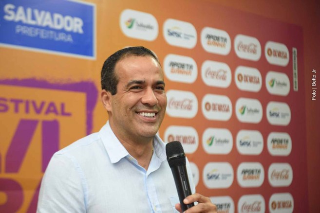 Bruno Reis (UB), prefeito de Salvador, lidera absoluto pesquisa de intenção de voto em 2024.