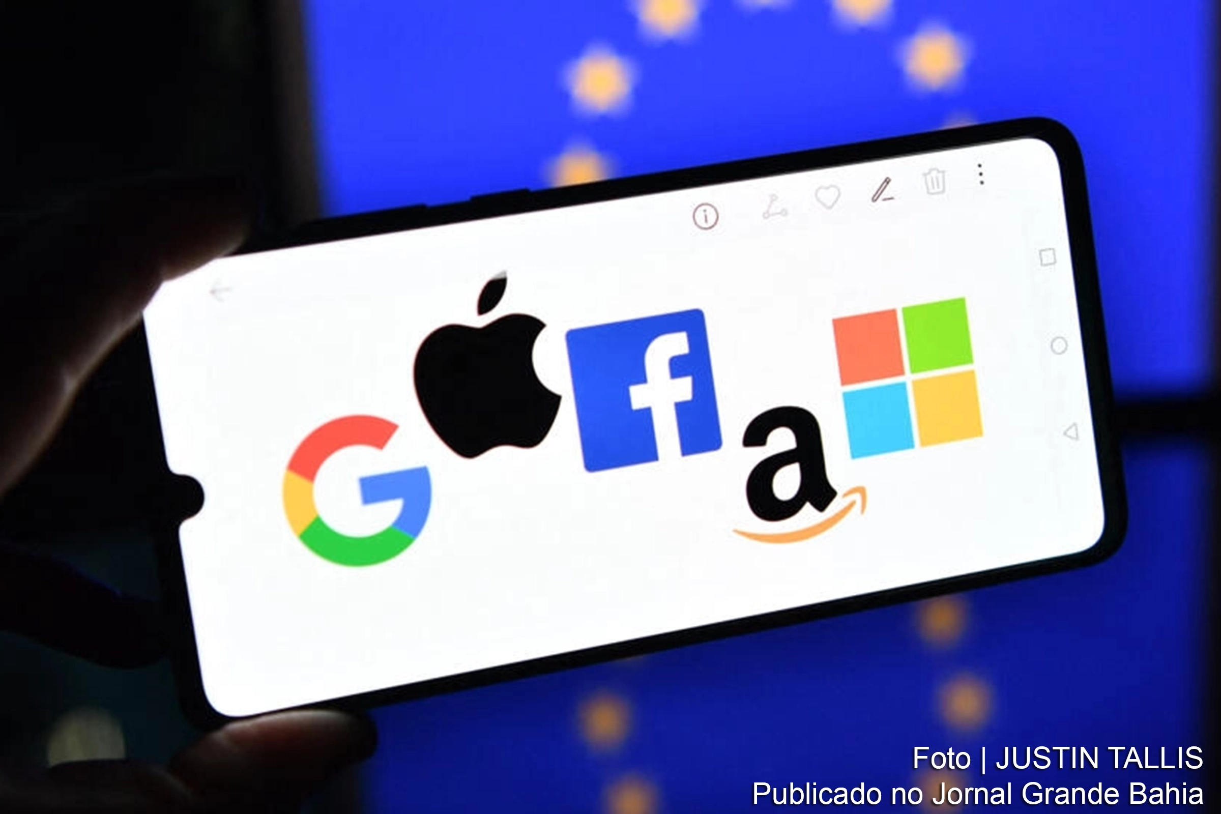 Acordo inédito propõe taxa mínima de 15% sobre lucros de multinacionais, buscando eliminar isenções fiscais em paraísos e equilibrar tributação internacional.