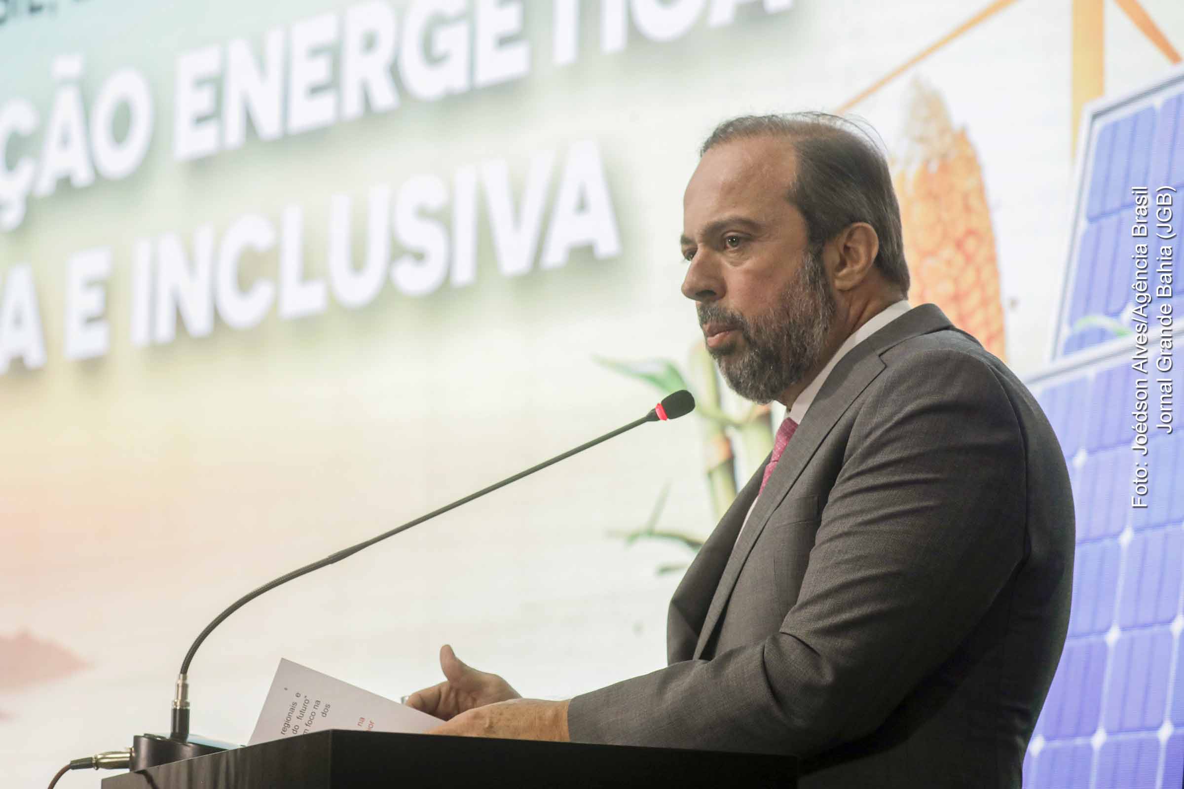 Governo Lula anuncia ambicioso programa “Mineração para Energia Limpa” em busca de um futuro sustentável