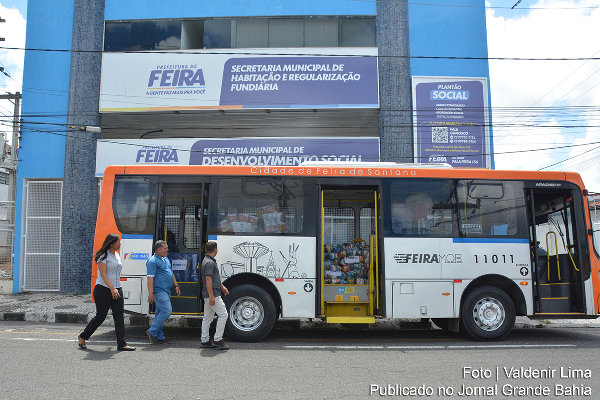 A doação visa auxiliar famílias atingidas pelas chuvas e em situação de vulnerabilidade social.