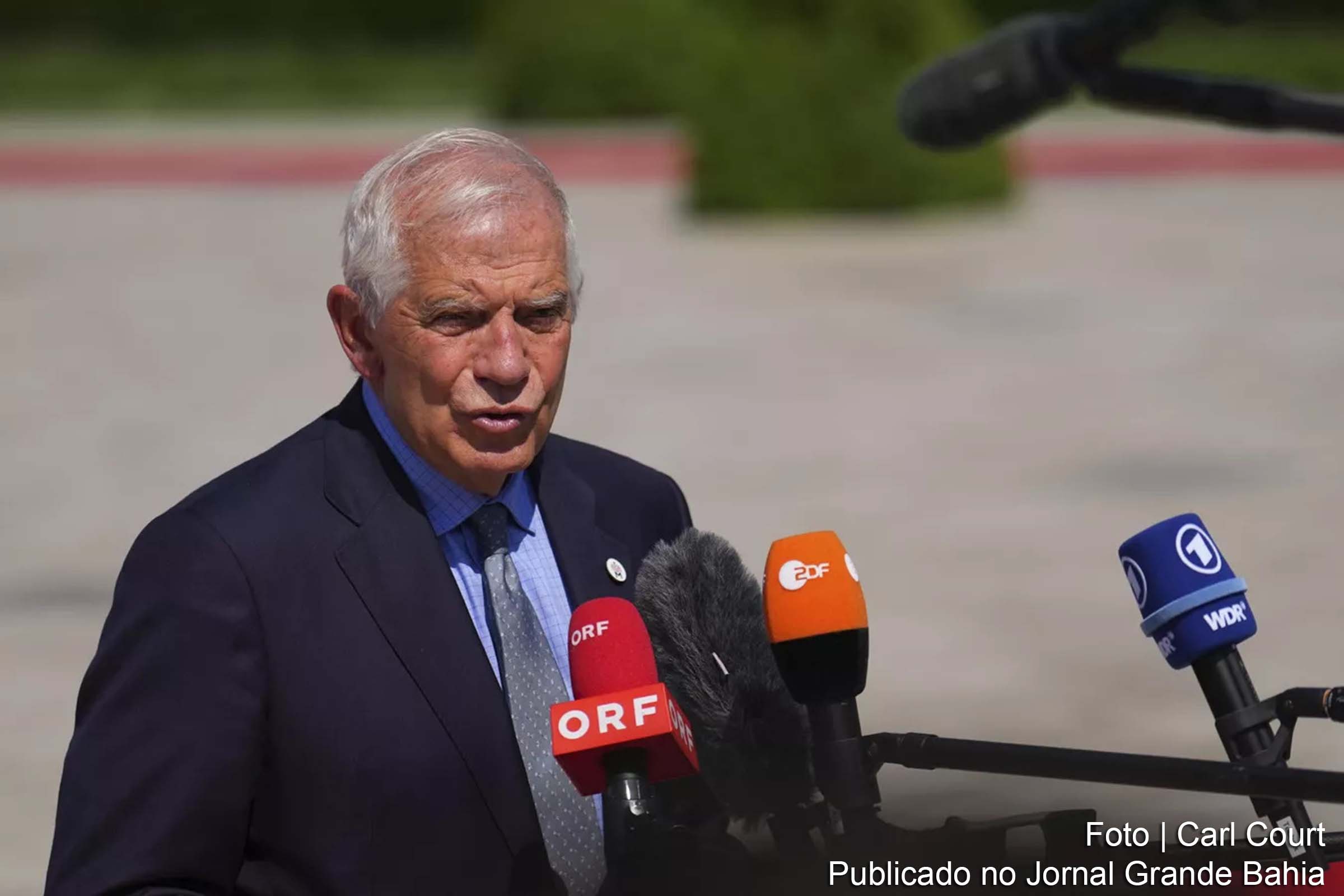 Josep Borrell, chefe de política externa da UE, destaca falta de financiamento para produção de munição à Ucrânia.