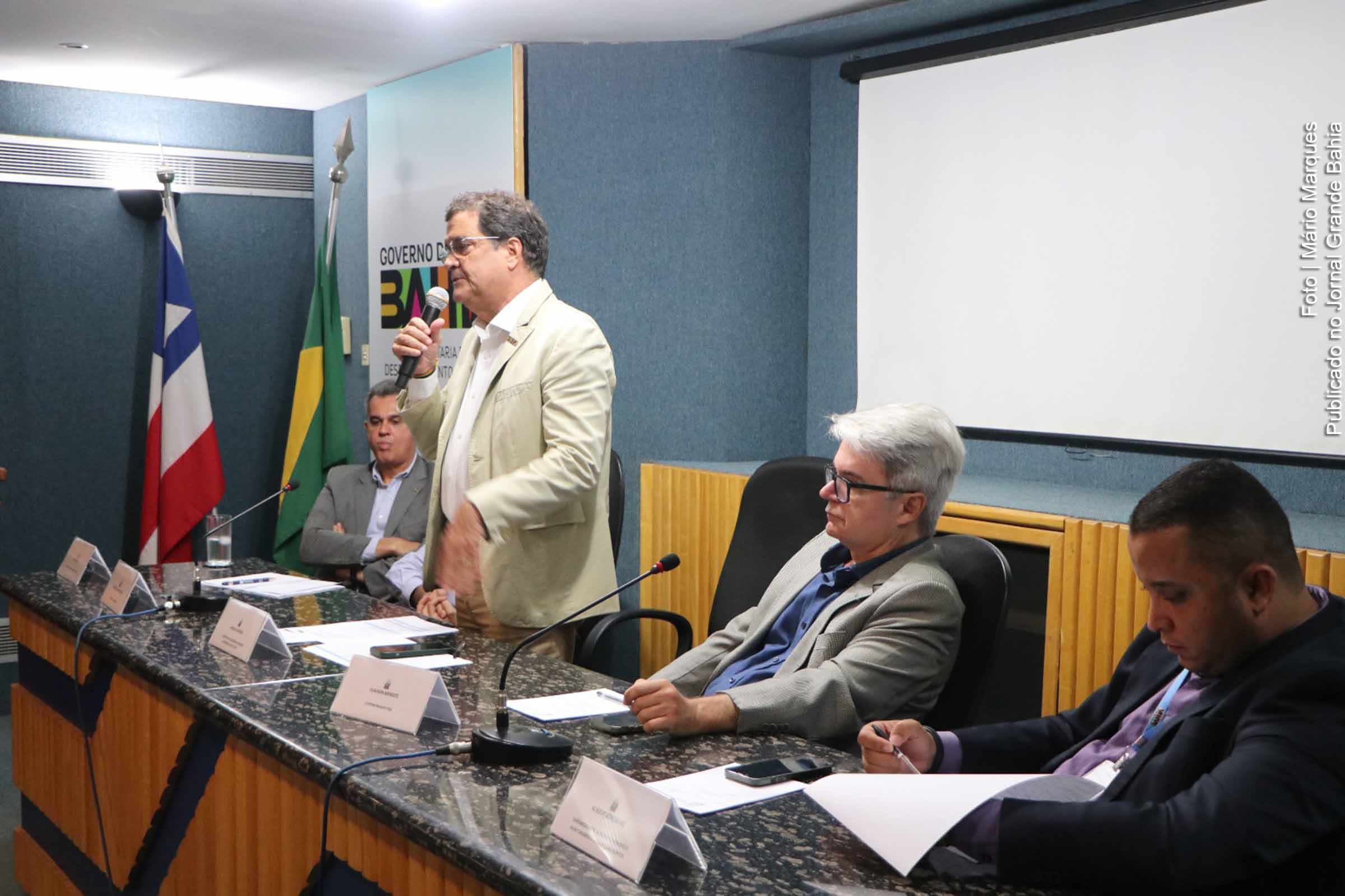 Secretaria de Desenvolvimento Econômico celebra acordos que impulsionarão a economia e gerarão mais de 3,8 mil empregos na Bahia.