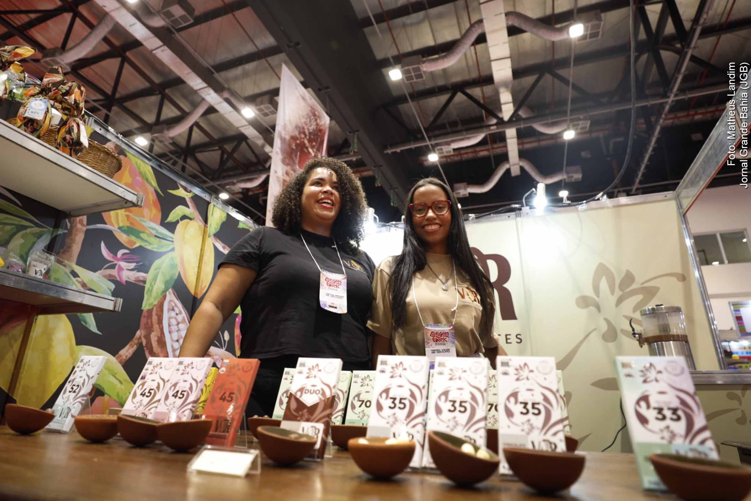 Evento promove turismo e produtos regionais, destacando a cultura cacaueira da Bahia.