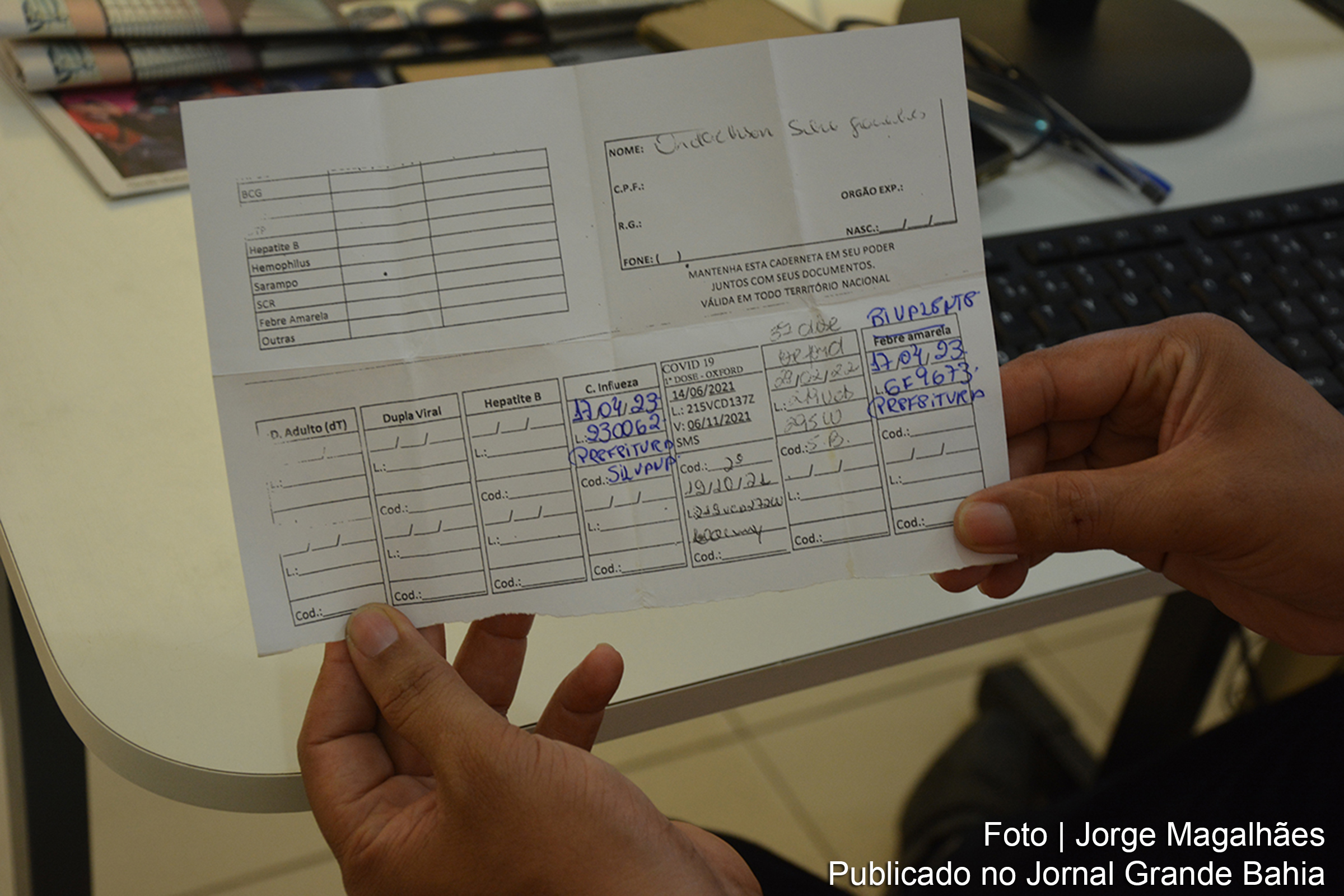 Secretaria Municipal de Saúde recomenda que trabalhadores que participarão da Micareta de Feira este ano atualizem suas cadernetas de vacinação para garantir a segurança durante o evento.