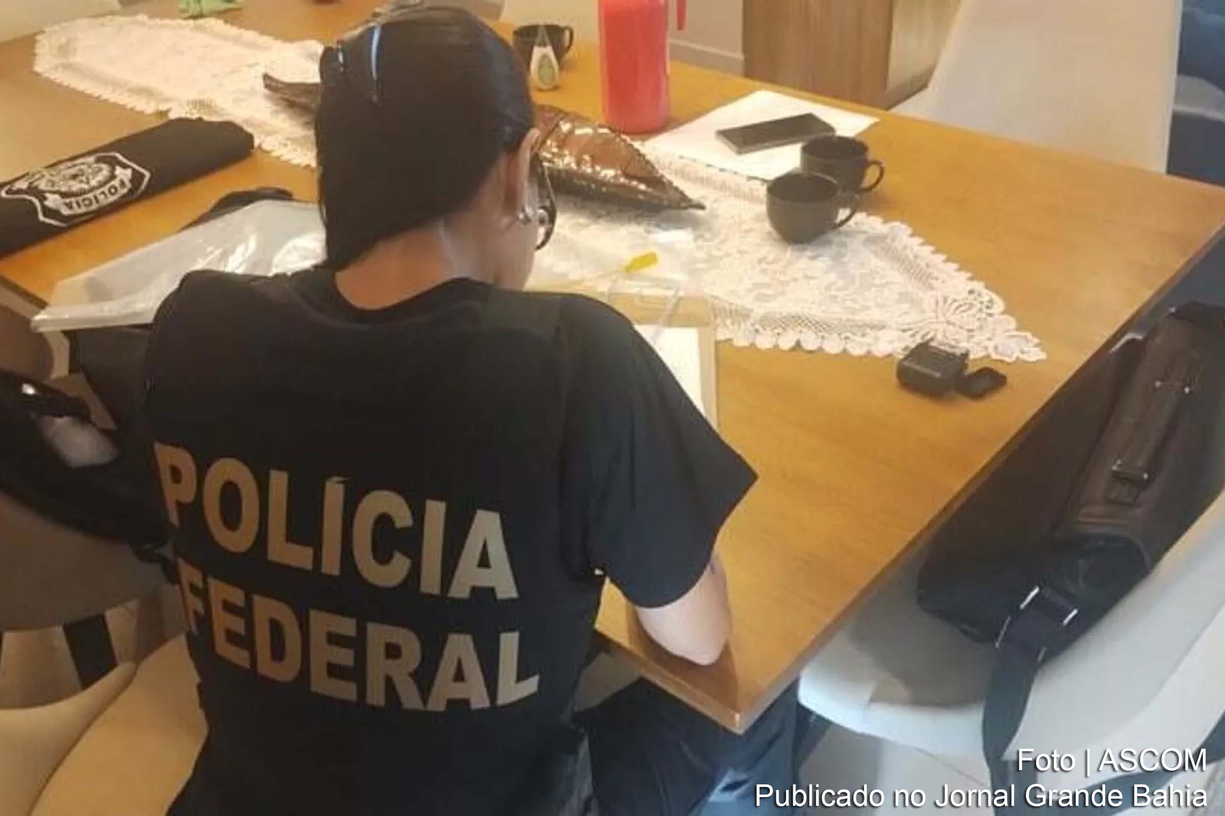 Polícia Federal apreende armas e valores em operação contra crimes relacionados aos eventos de invasão ao Palácio do Planalto, Congresso Nacional e STF.