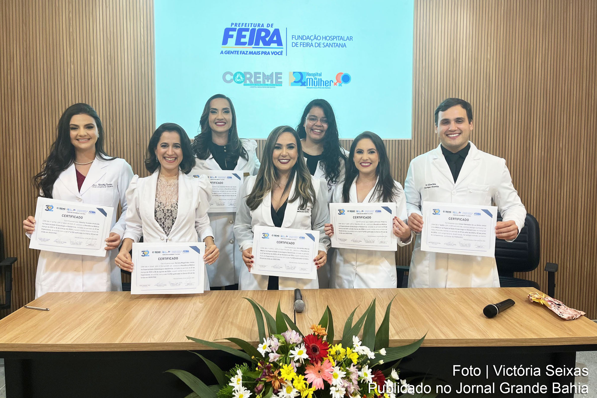 Hospital da Mulher de Feira de Santana celebra formatura de oito especialistas em Ginecologia e Obstetrícia