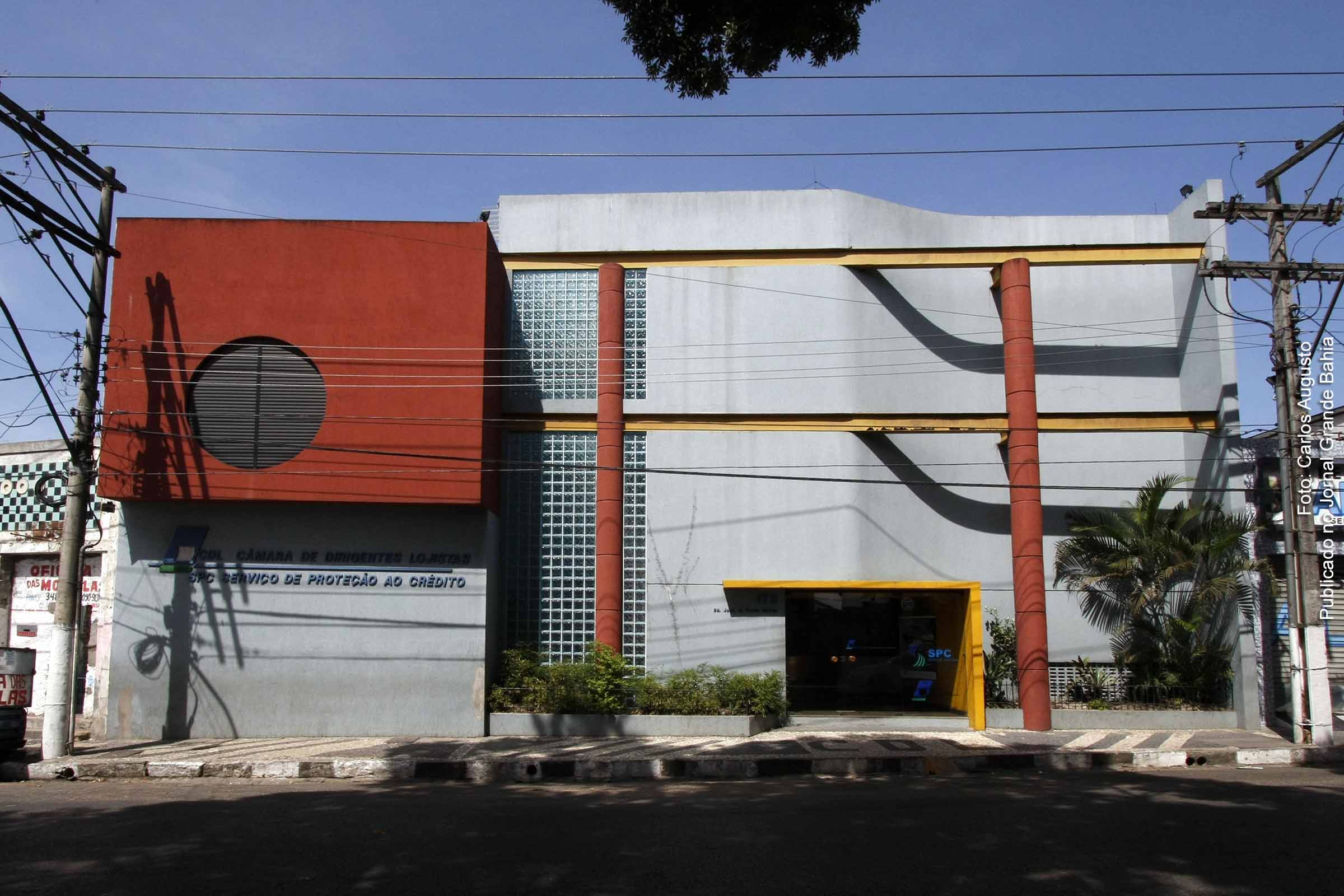 Fundada por um grupo de empresários em 1962, a CDL Feira de Santana se destaca pela defesa dos direitos do comércio varejista.