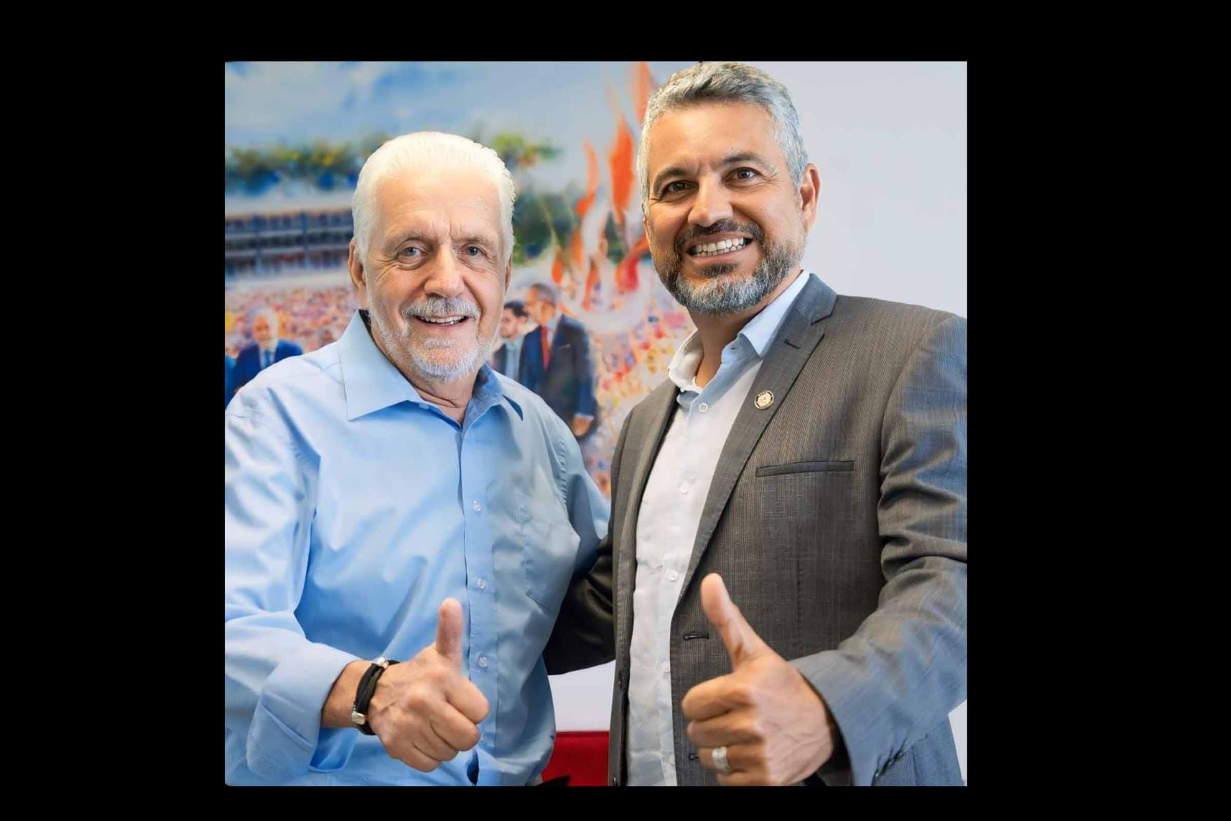 Jaques Wagner anuncia Murilo Franca como pré-candidato a prefeito em Irecê durante encontro com Elmo Vaz.