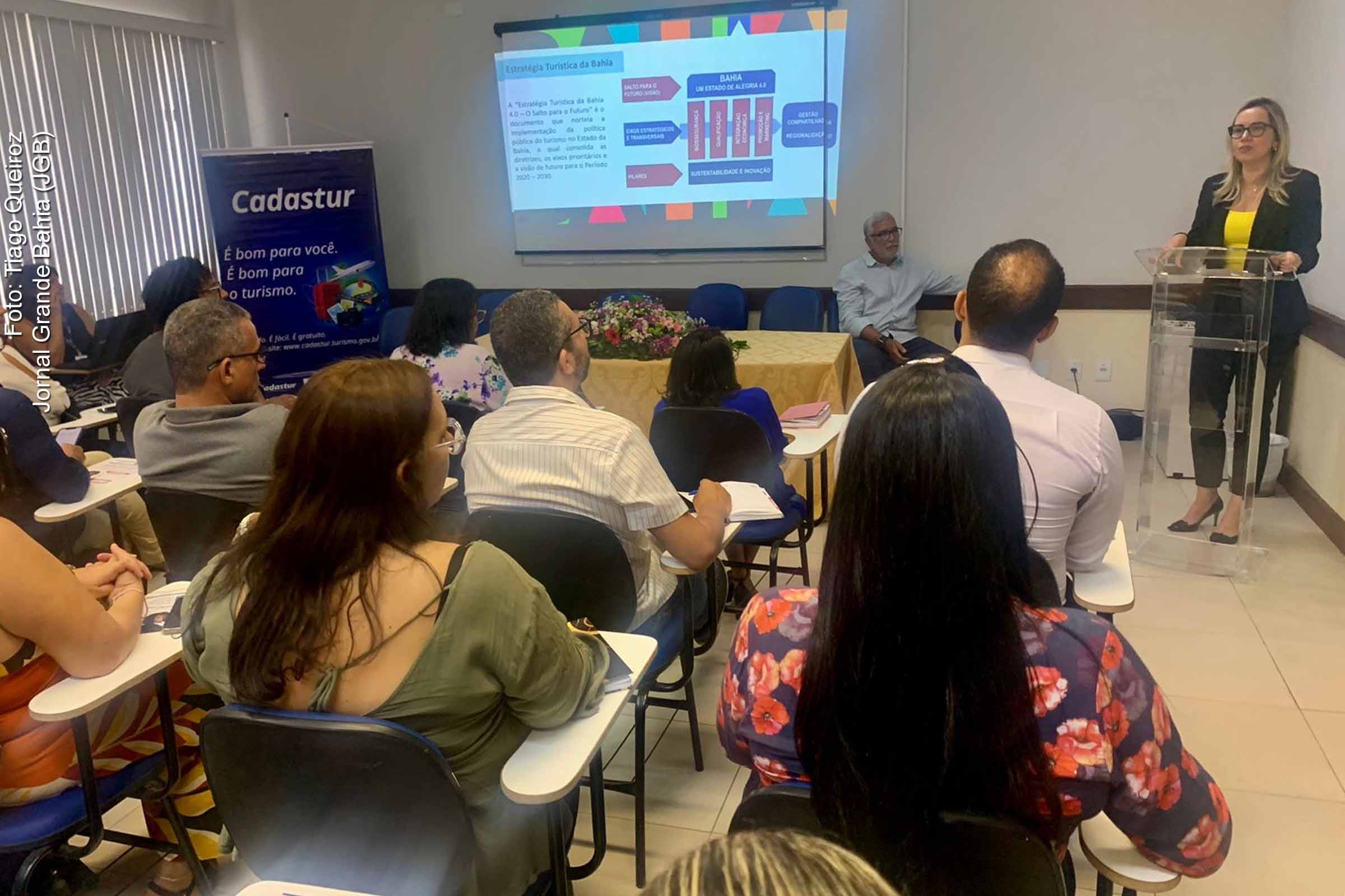 Autoridades discutem estratégias para garantir atendimento qualificado aos turistas durante a Micareta de Feira de Santana.