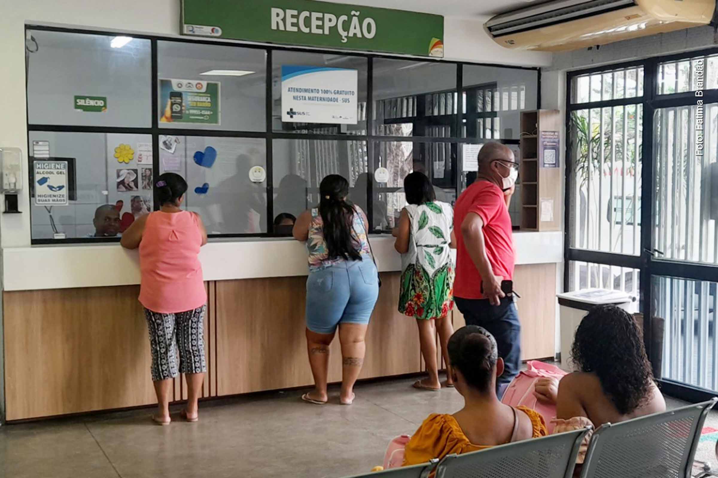 Superlotação no Hospital da Mulher de Feira de Santana preocupa gestão do prefeito Colbert Martins; Pacientes sem regulação da SESAB colapsa serviço