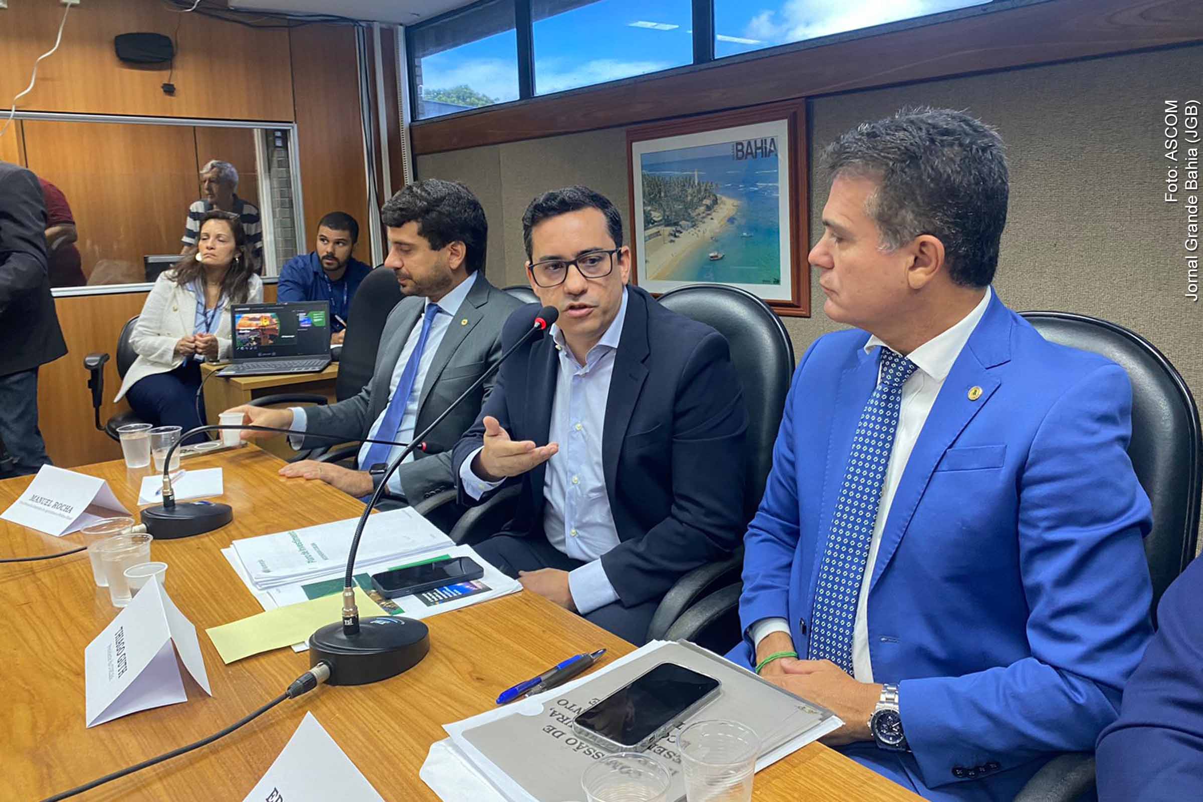 Durante encontro com parlamentares na Assembleia Legislativa Bahia, empresário Tiago Freire Guth abordar baixa qualidade do serviço prestado pela Coelba.