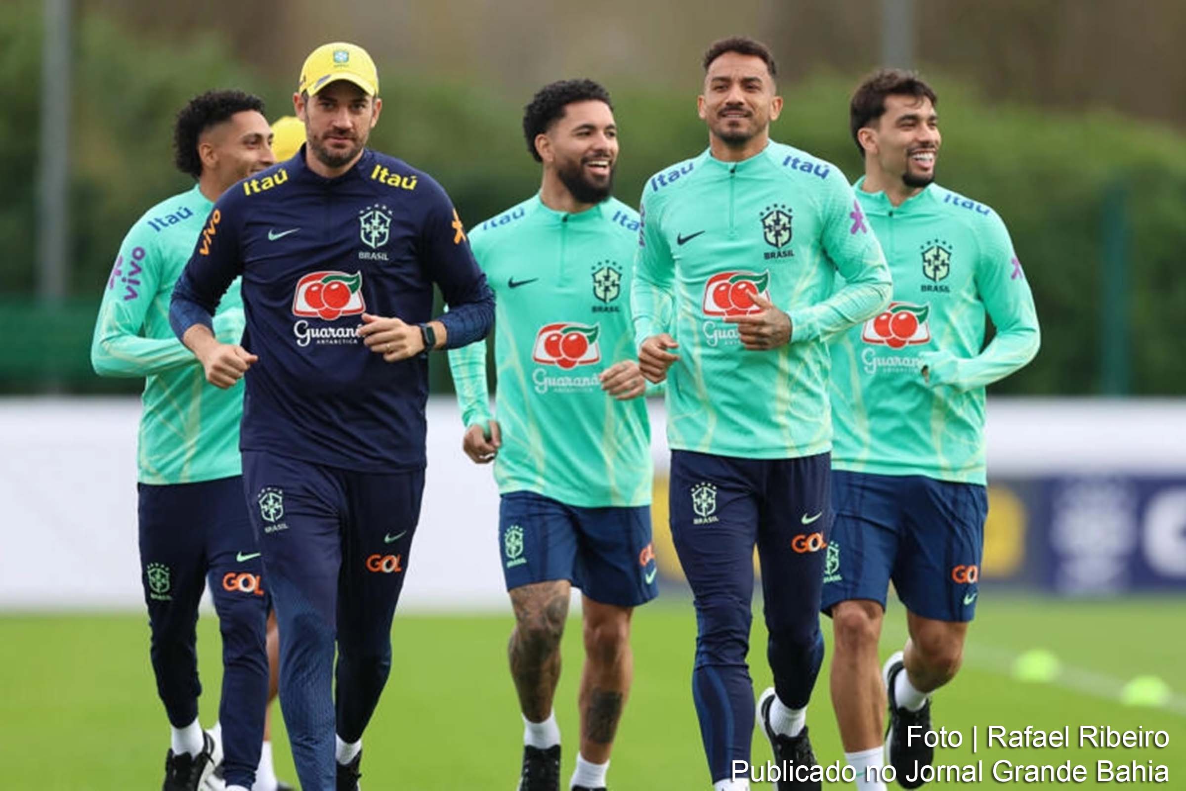 Seleção brasileira se prepara para enfrentar Inglaterra e Espanha em amistosos sob a direção do técnico Dorival Júnior.