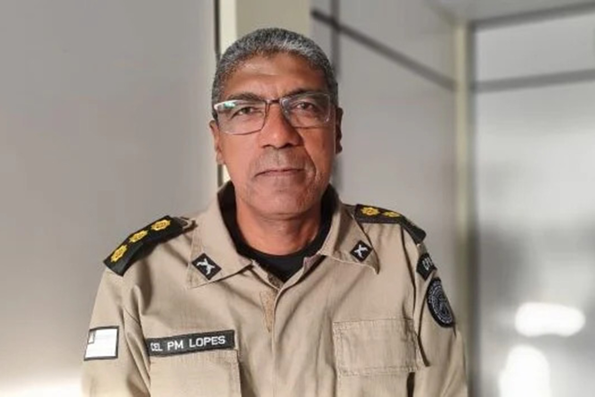 O Coronel PM Lopes, Comandante do CPR-L, merecendo destaque da mídia.