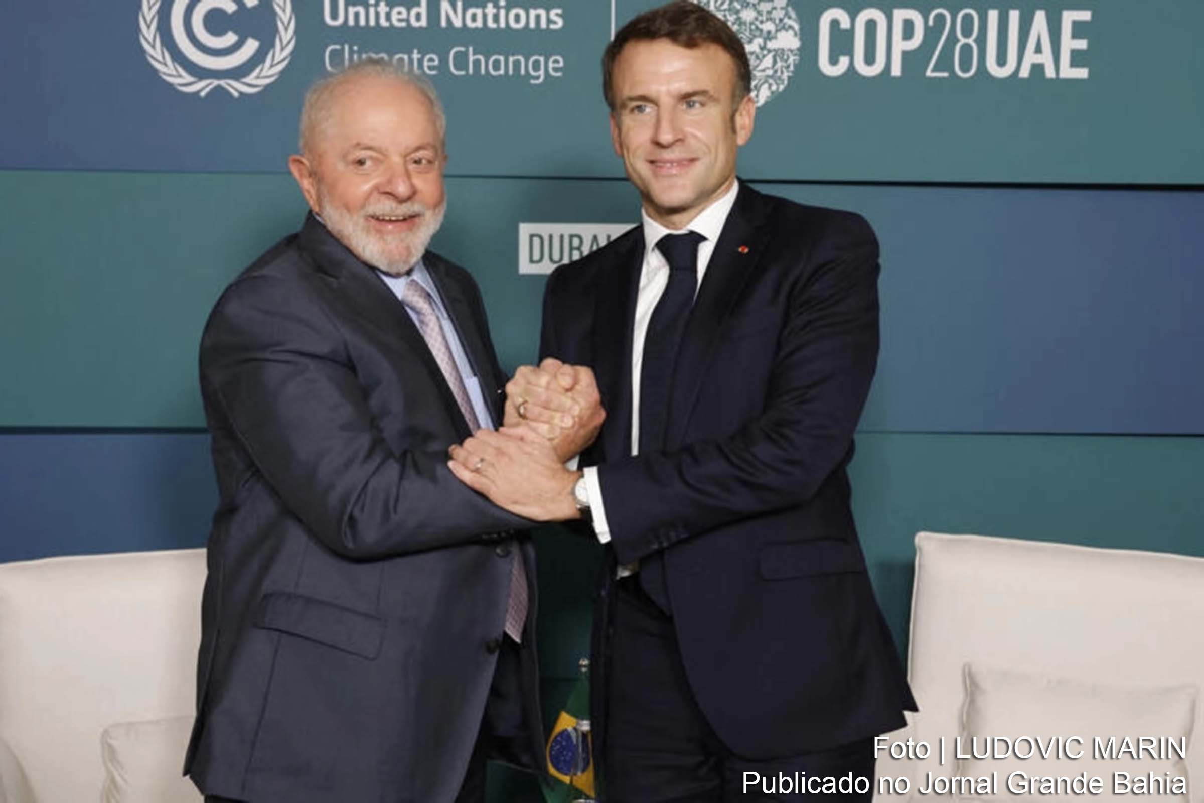 Visita de Macron ao Brasil resulta em reaproximação entre os países, embora questões como a guerra na Ucrânia e o acordo Mercosul-UE ainda dividam opiniões.