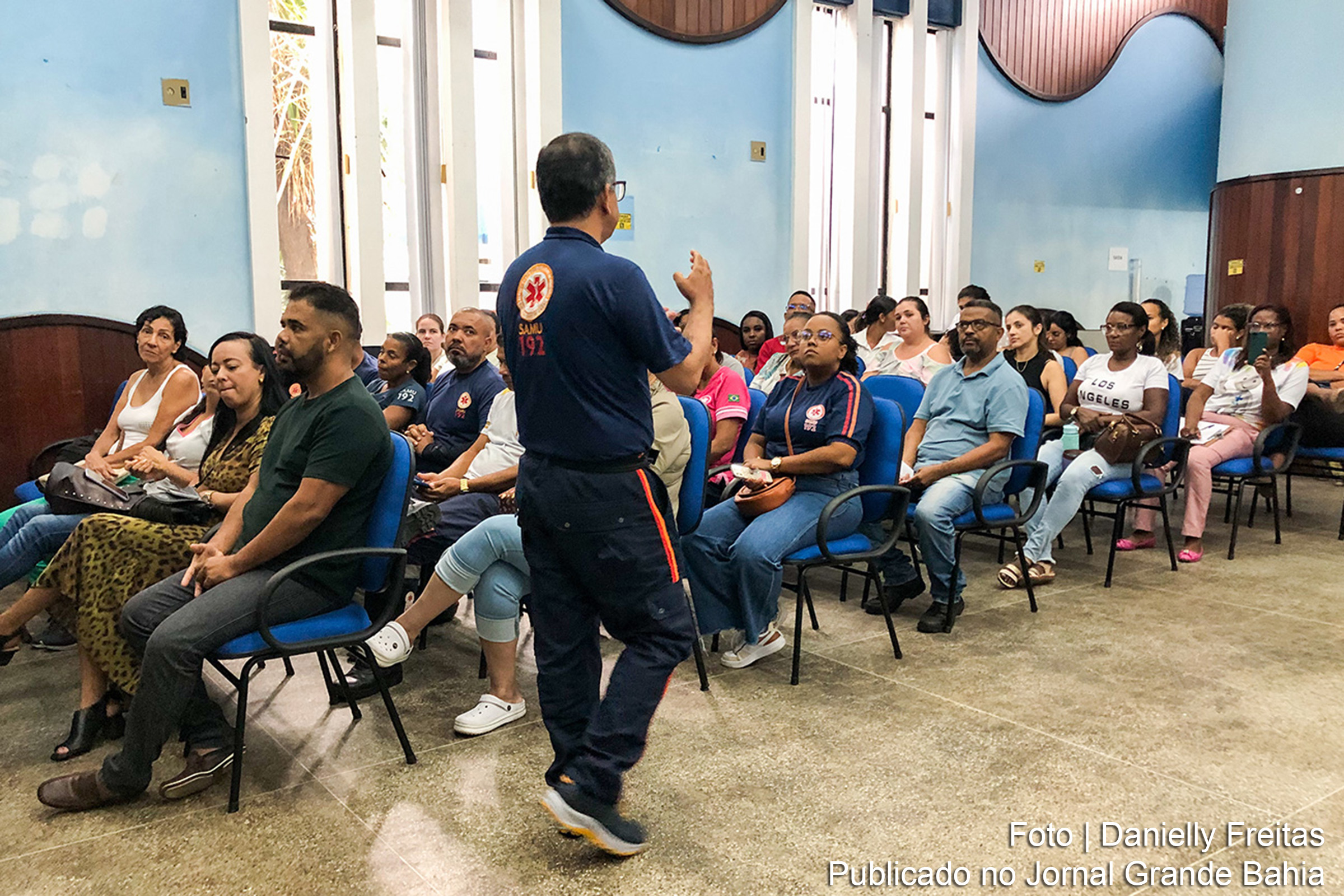 Profissionais do SAMU participam de capacitação para atuar durante a Micareta de Feira.