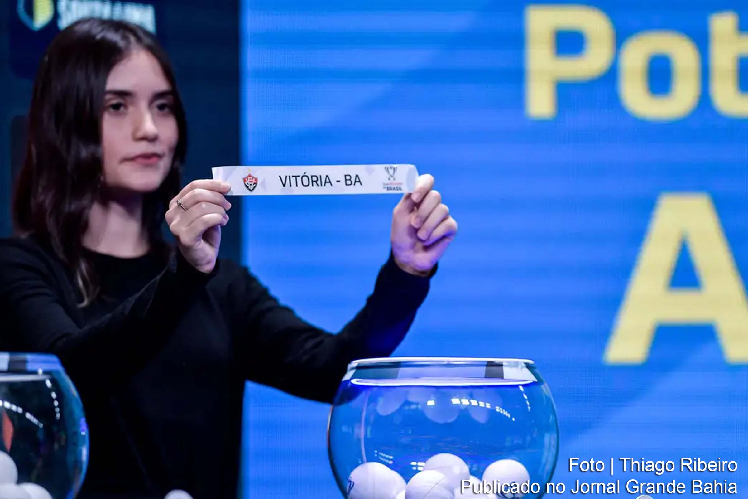 Sorteio realizado na sede da CBF definiu os 16 confrontos e mandos de campo da terceira fase do torneio.