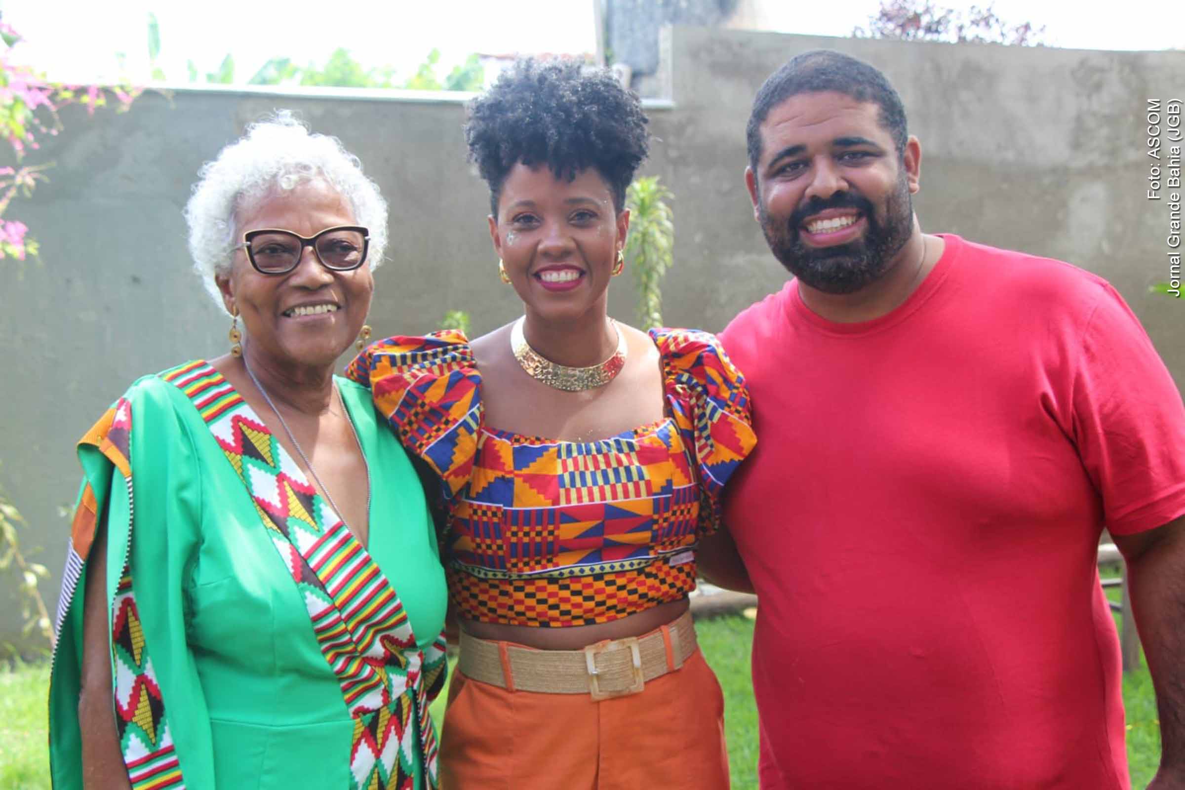 Pré-candidata a vereadora pelo PT Urania Santa Bárbara reúne políticos e lideranças em Feijoada durante Micareta 2024 de Feira de Santana