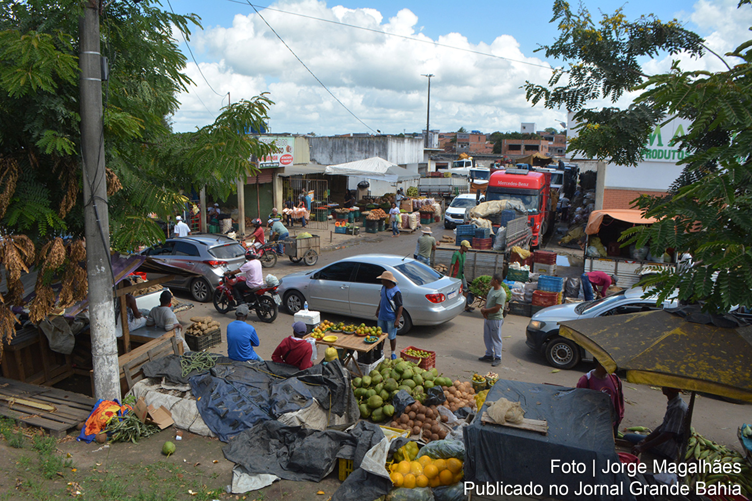 Centro de Abastecimento de Feira de Santana opera regularmente apesar de ponto facultativo