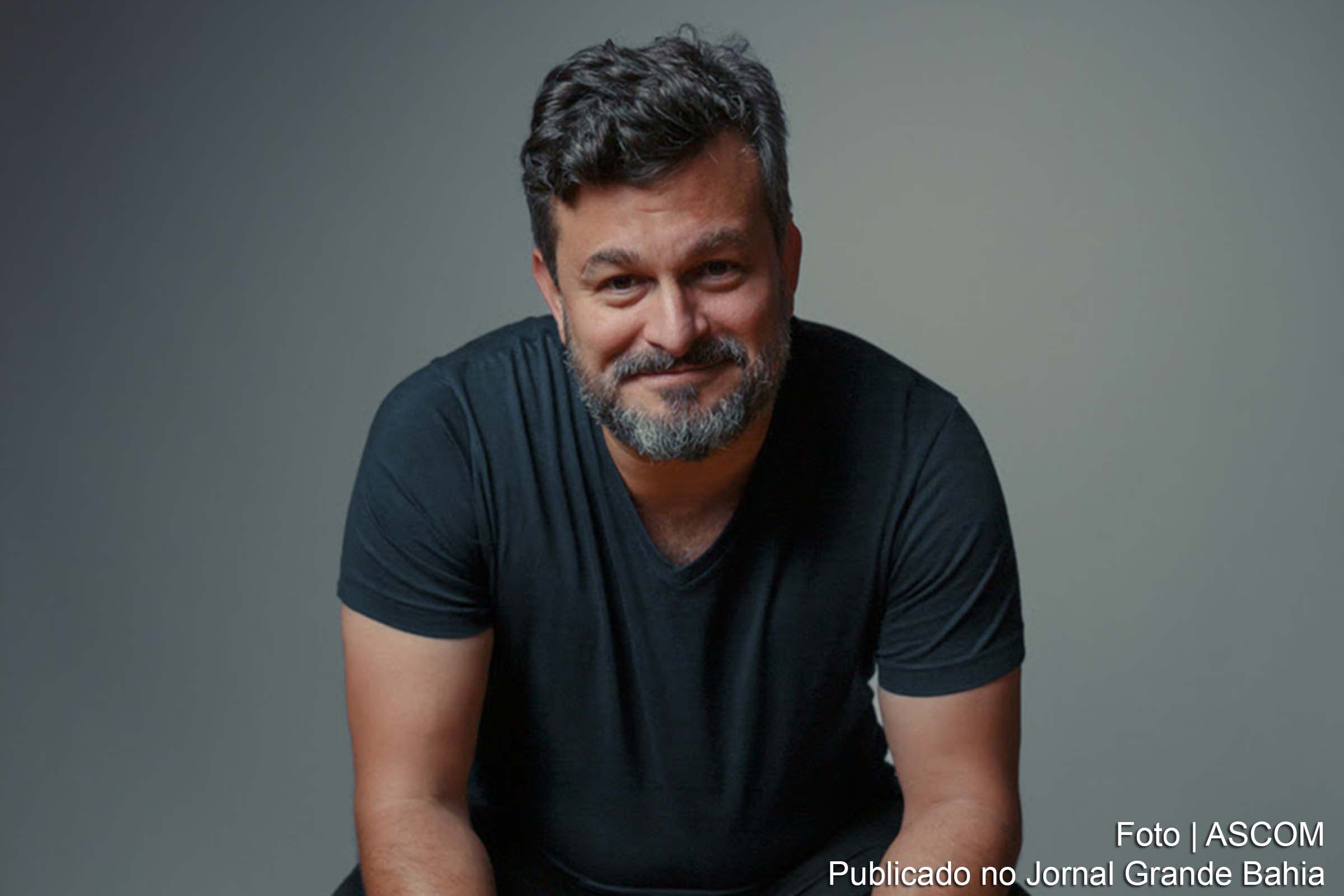 "My Penguin Friend", de David Schurmann, estreia em cerca de 2 mil salas de cinema nos Estados Unidos, destacando a representatividade do Brasil no cenário cinematográfico internacional.