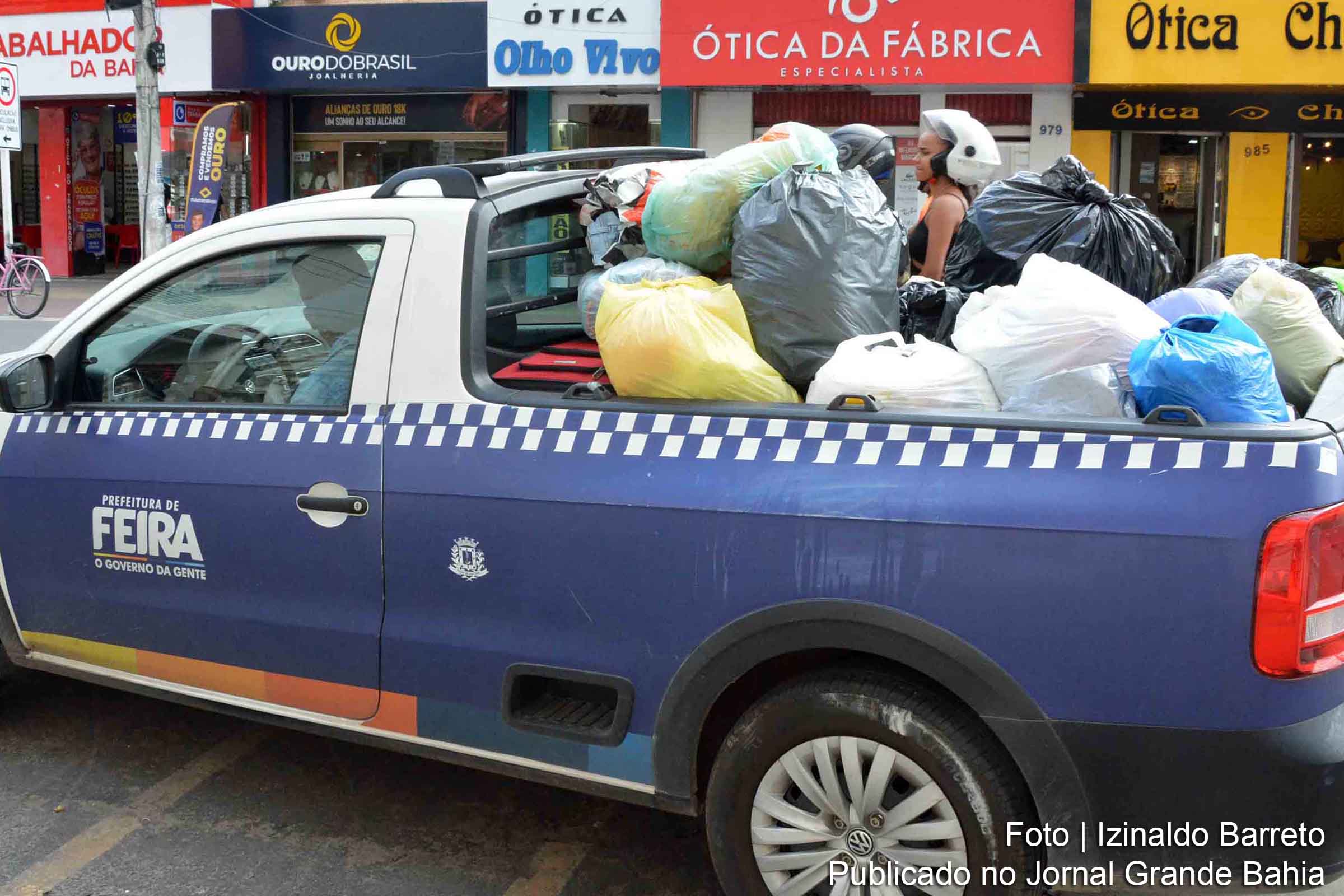 Prefeitura de Feira de Santana encaminha nova remessa de donativos para ajudar vítimas das enchentes no Rio Grande do Sul.